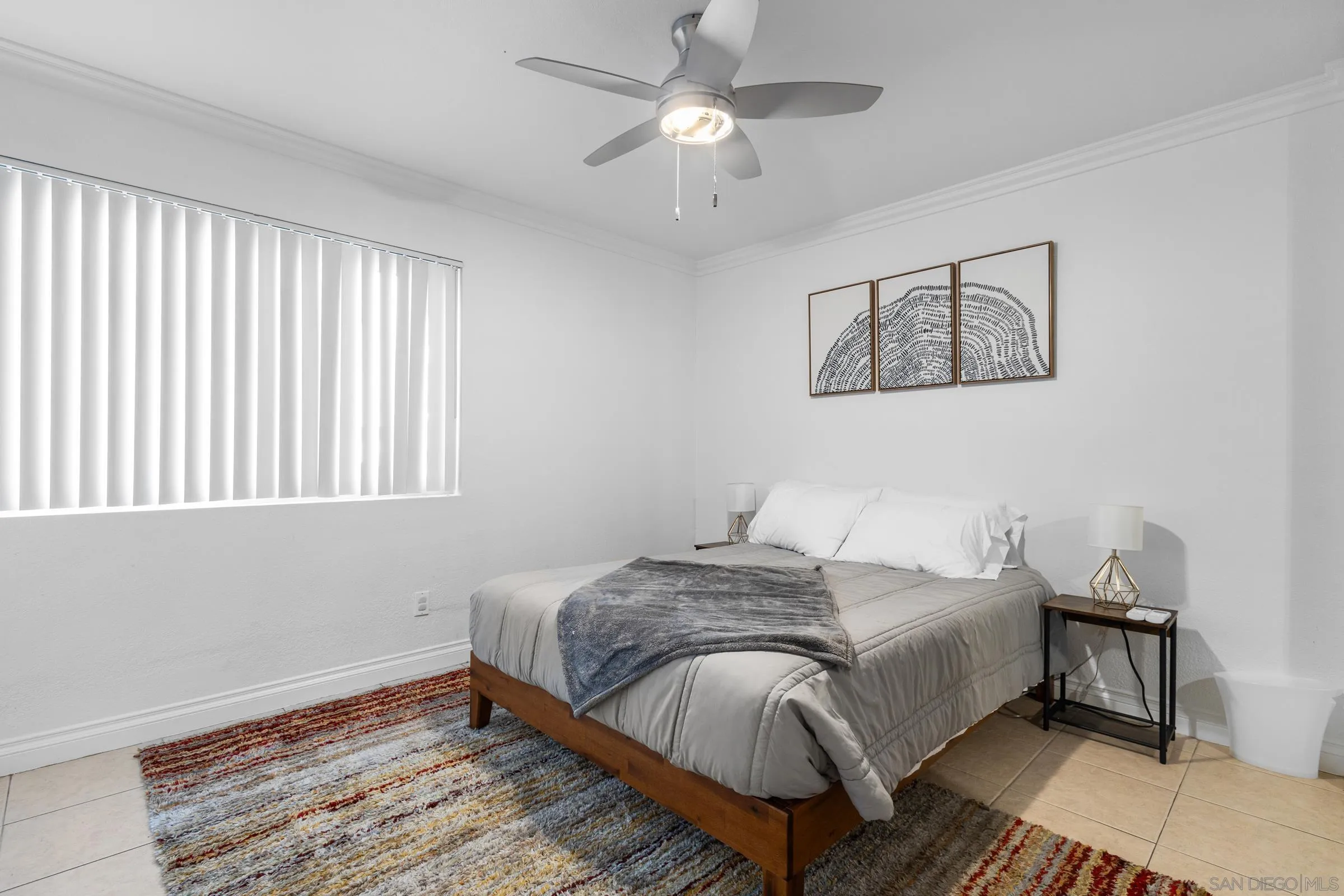 Photo #2: 250035398 Listing 