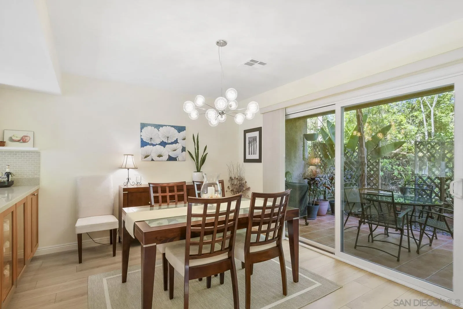 Photo #6: 250035399 Listing 