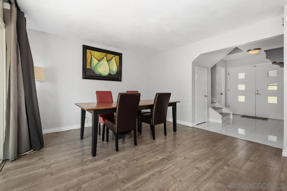 Photo #12: 250035402 Listing: Photo #12