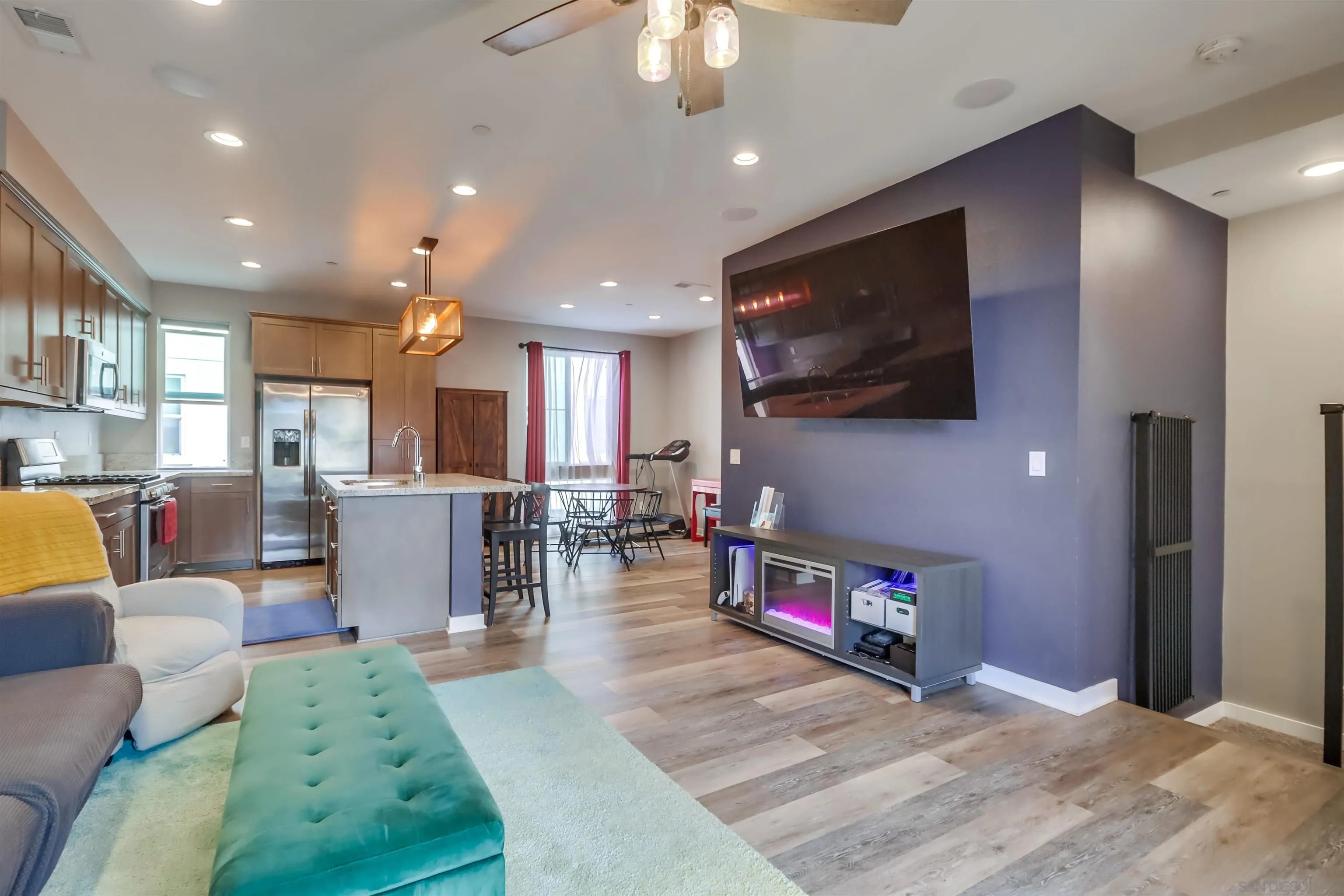 Photo #10: 250035406 Listing: Photo #10