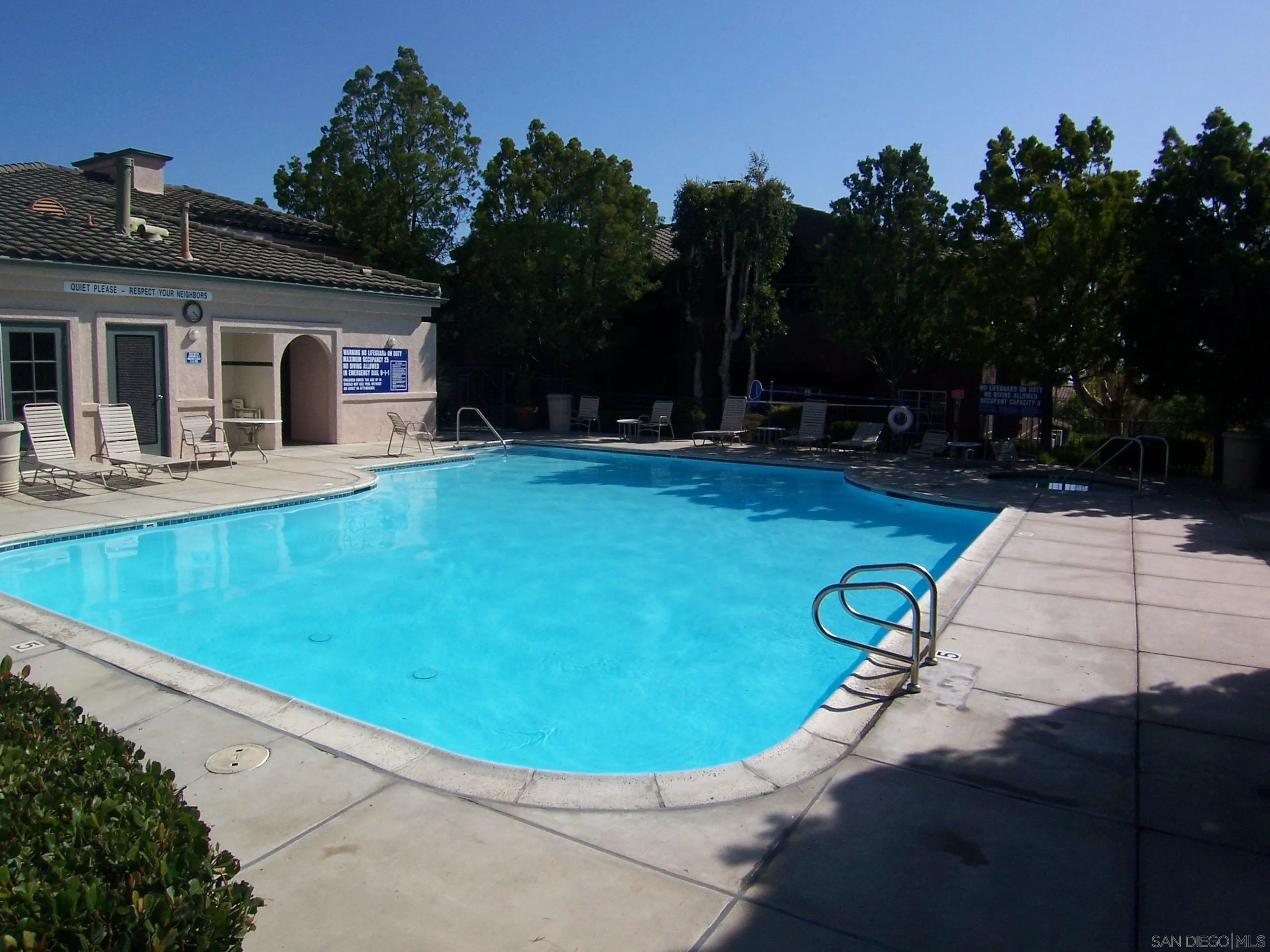 Photo #5: 250035407 Listing 