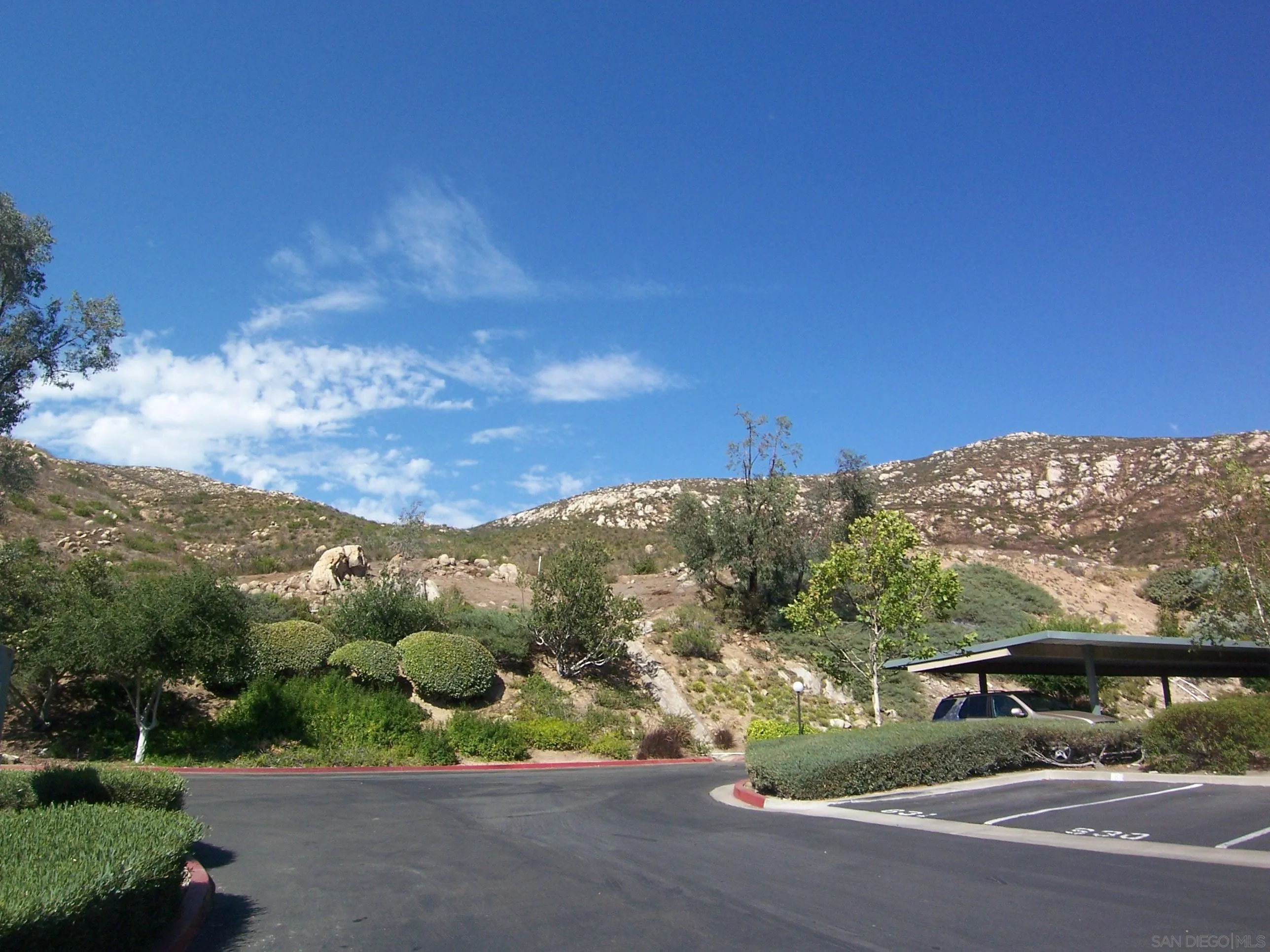 Photo #4: 250035407 Listing 