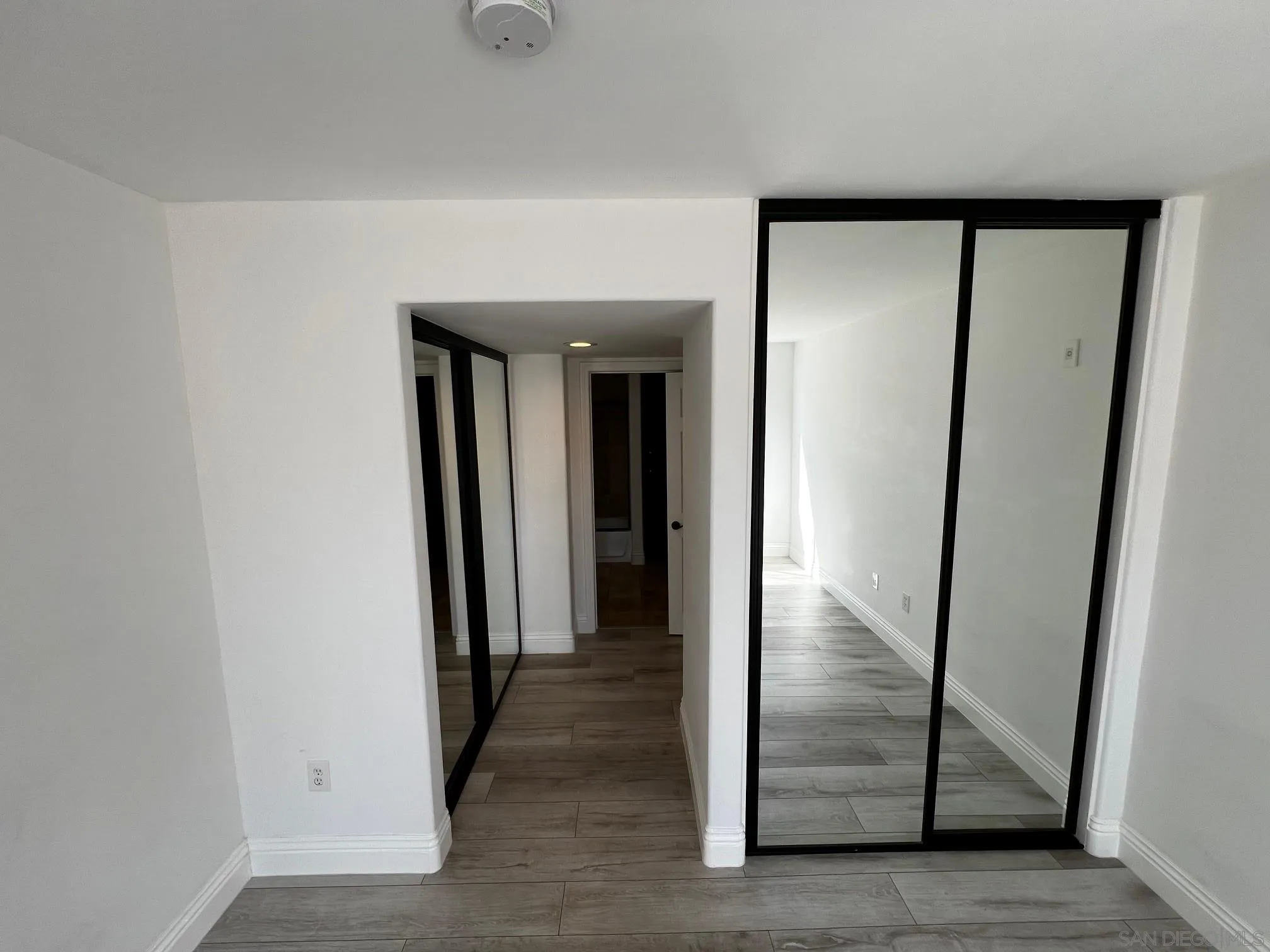 Photo #10: 250035413 Listing: Photo #10