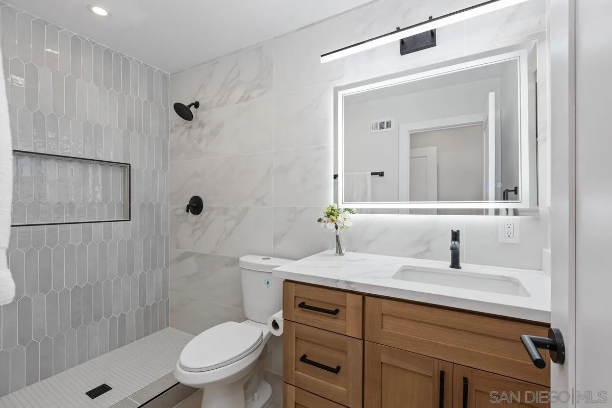 https://cdn.realtyfeed.com/cdn/127/250035424/bbfd9aea312a75f88d313a4fe0d1f6b9.webp