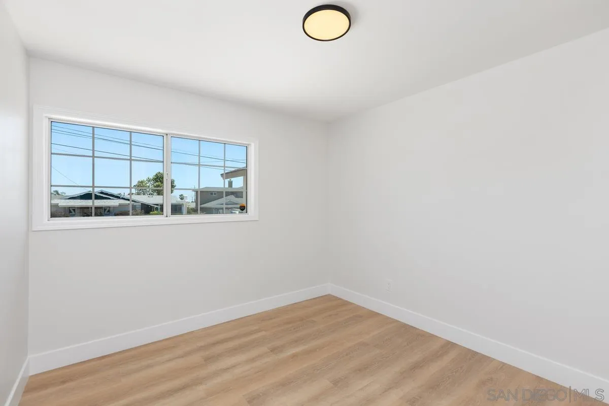 https://cdn.realtyfeed.com/cdn/127/250035424/f6a37454f6ddd5b3d40fbcb694e4a8d9.webp