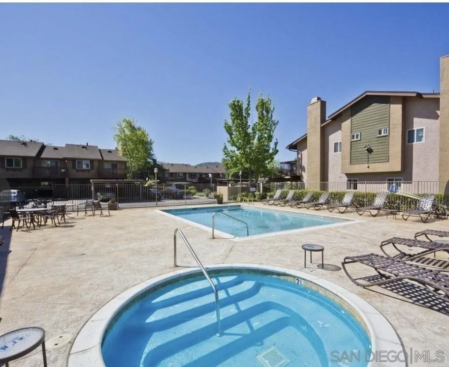 Photo #21: 250035428 Listing: Photo #21