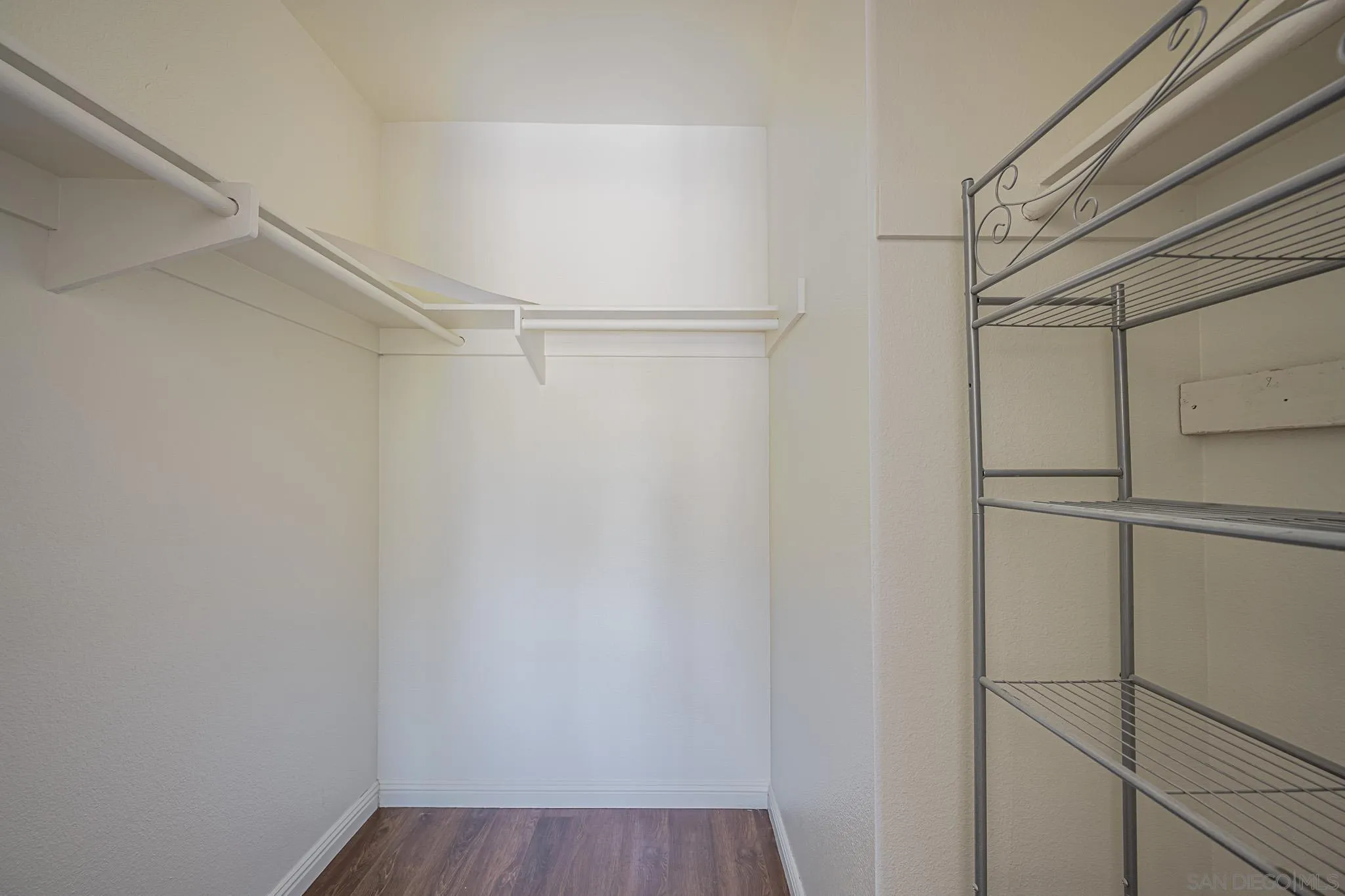 Photo #13: 250035428 Listing: Photo #13