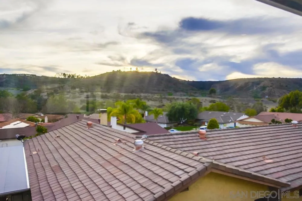 https://cdn.realtyfeed.com/cdn/127/250035430/7b935201bdf0c28486078f4c2c77073a.webp