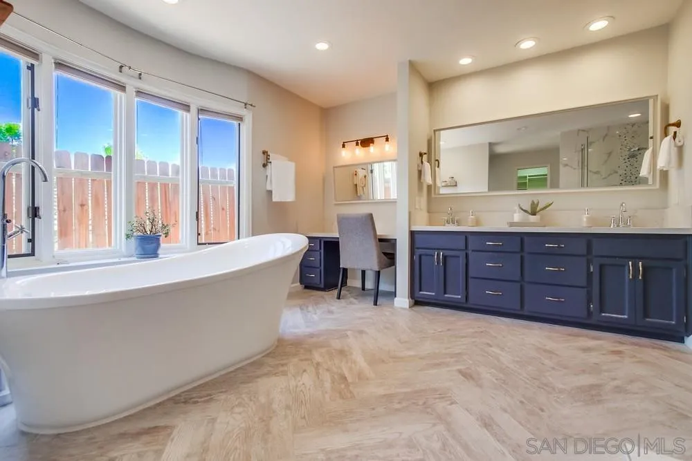 https://cdn.realtyfeed.com/cdn/127/250035430/d038ed3929d194dc3b2933d6eadfecdb.webp