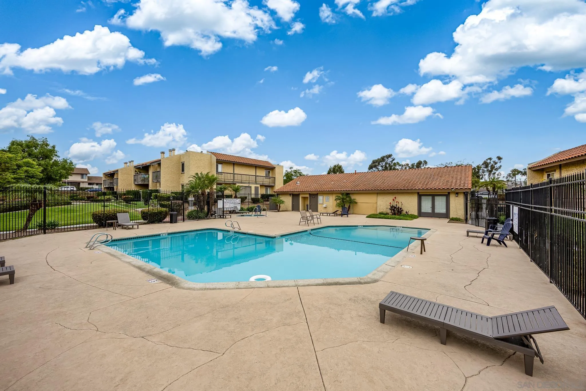 Photo #32: 250035439 Listing: Photo #32