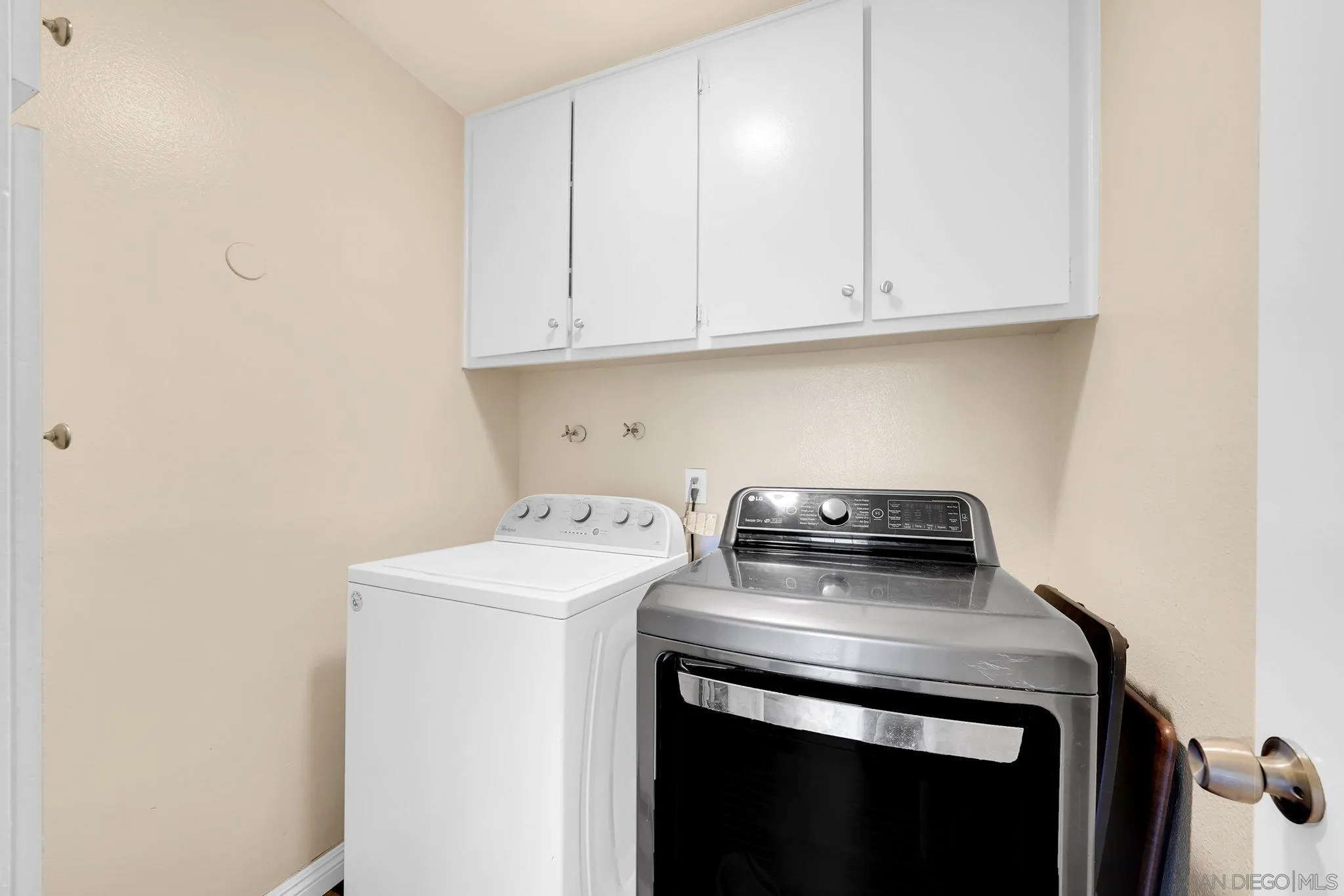 Photo #23: 250035443 Listing: Photo #23
