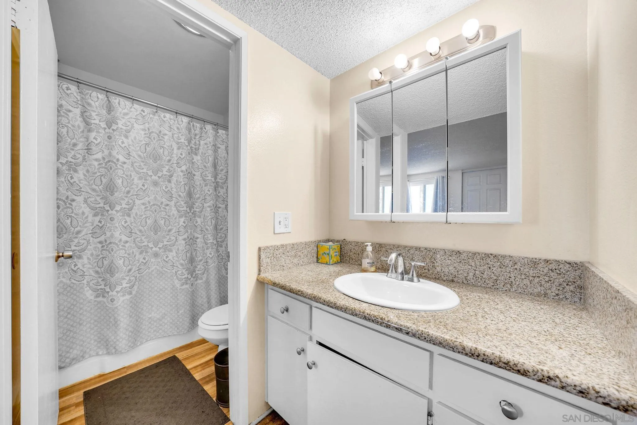 Photo #22: 250035443 Listing: Photo #22