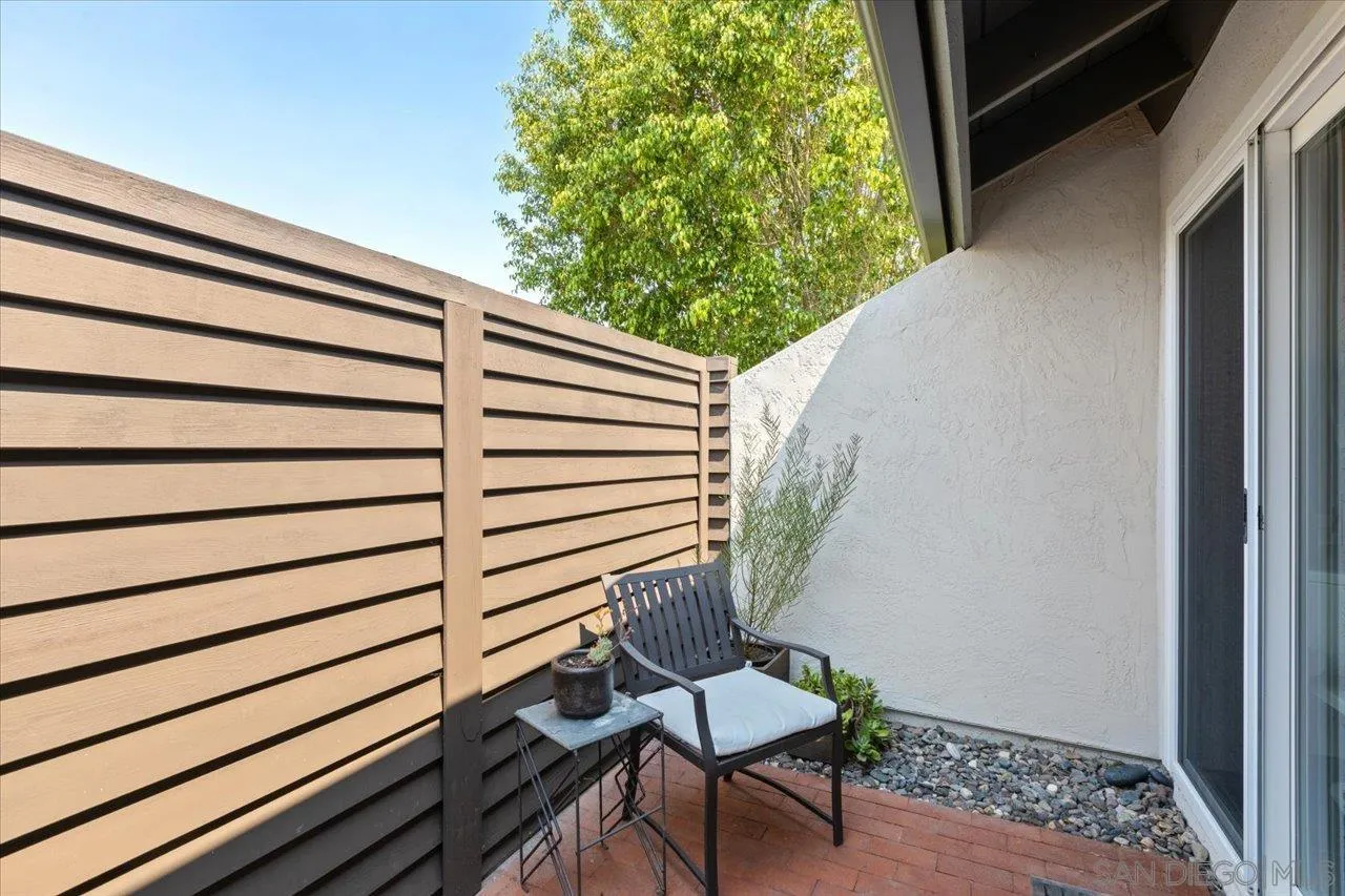 https://cdn.realtyfeed.com/cdn/127/250035452/0fe3bcdb5aa4eaefc70ff7783feb5158.webp
