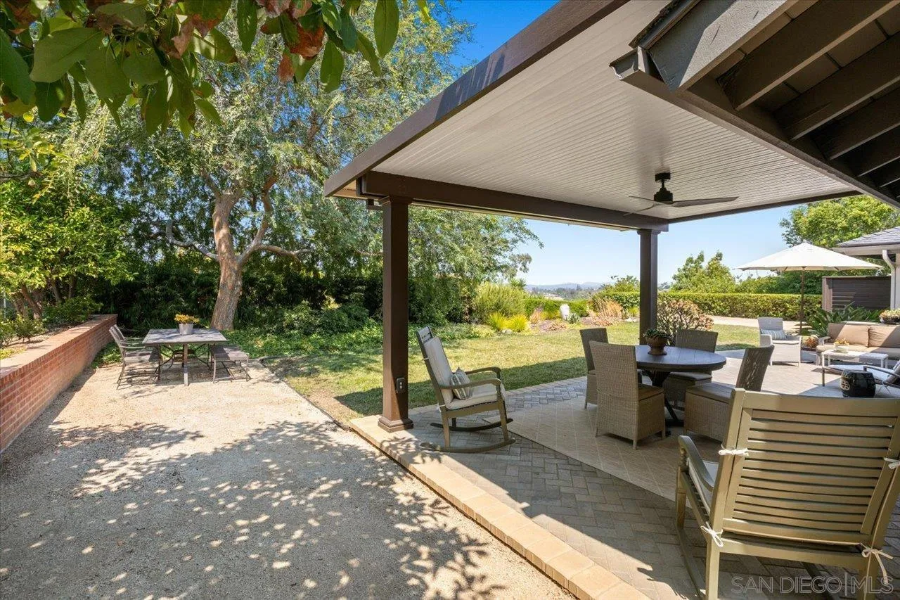 https://cdn.realtyfeed.com/cdn/127/250035452/59f324a7d308f4b6d282166db3f7e8e2.webp