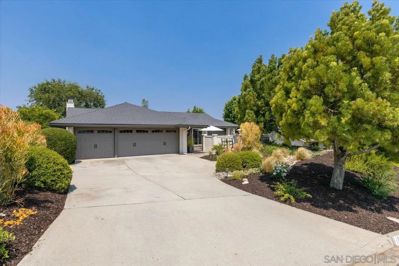 https://cdn.realtyfeed.com/cdn/127/250035452/c7f557047e3fc82c83848a7c0e47afe3.webp