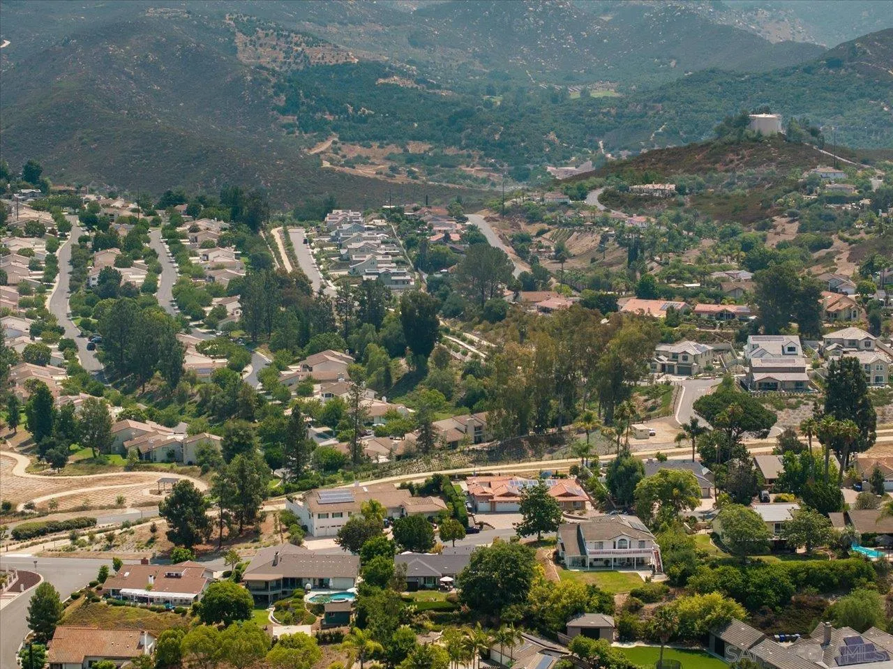 https://cdn.realtyfeed.com/cdn/127/250035452/dd22f4b8f4cb2d7046440a41fd0f5291.webp