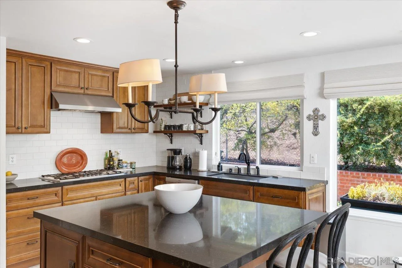 https://cdn.realtyfeed.com/cdn/127/250035452/ea08407091a24a5109b63b25cd446976.webp