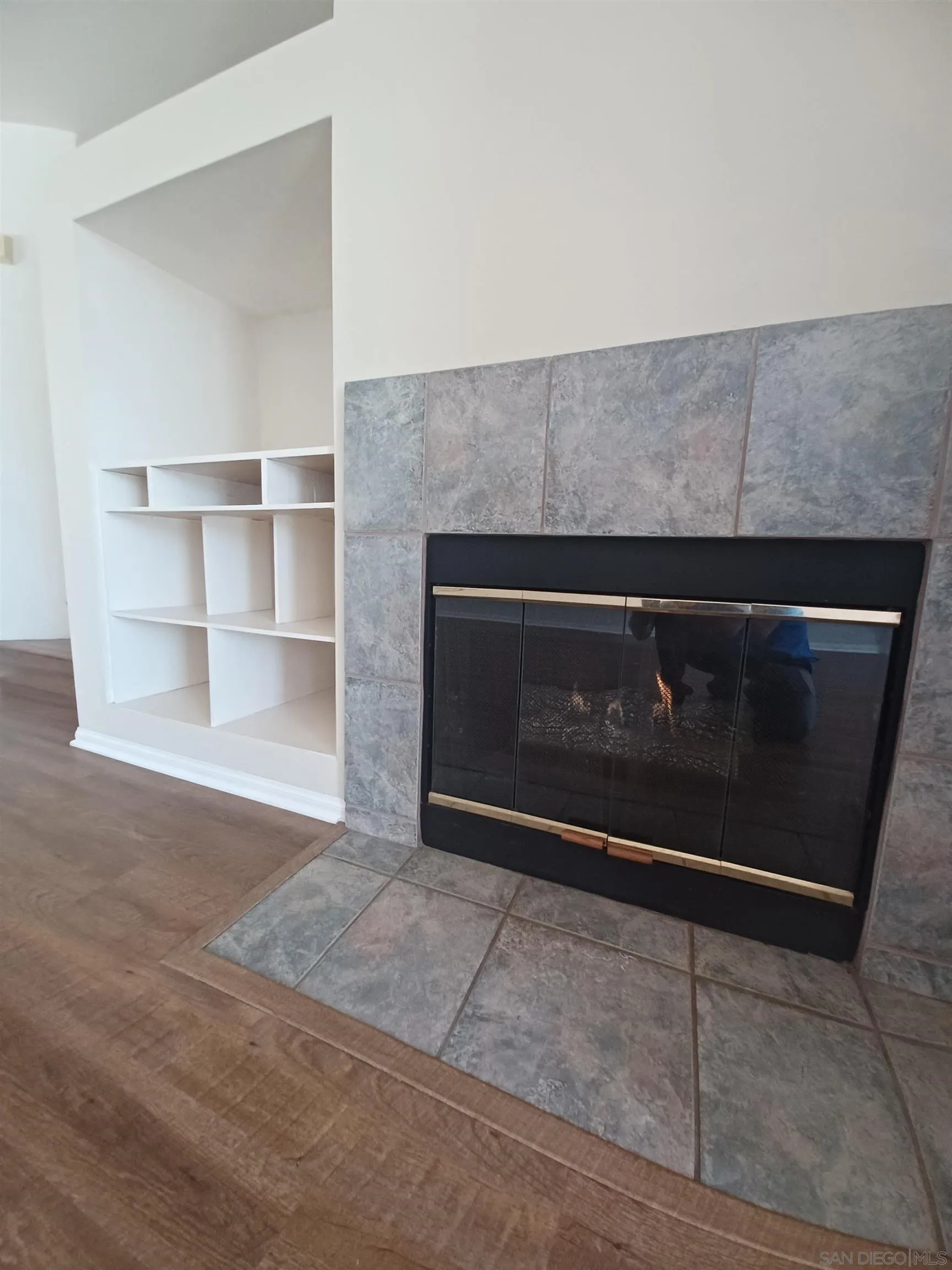 Photo #5: 250035460 Listing 
