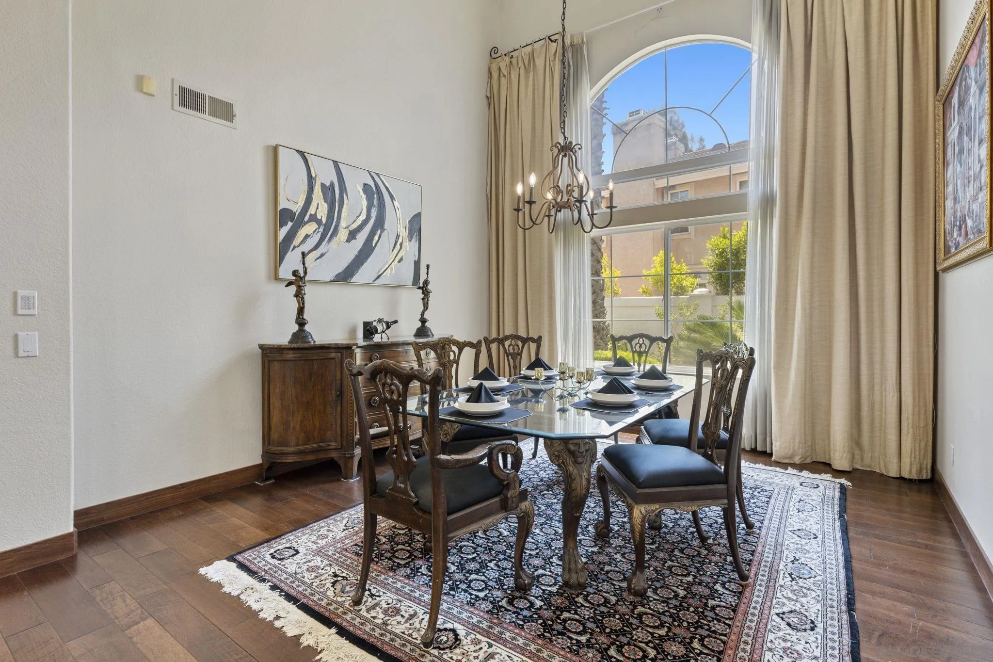 https://cdn.realtyfeed.com/cdn/127/250035476/1152923b113d5ccef06d6908b084fe8e.webp