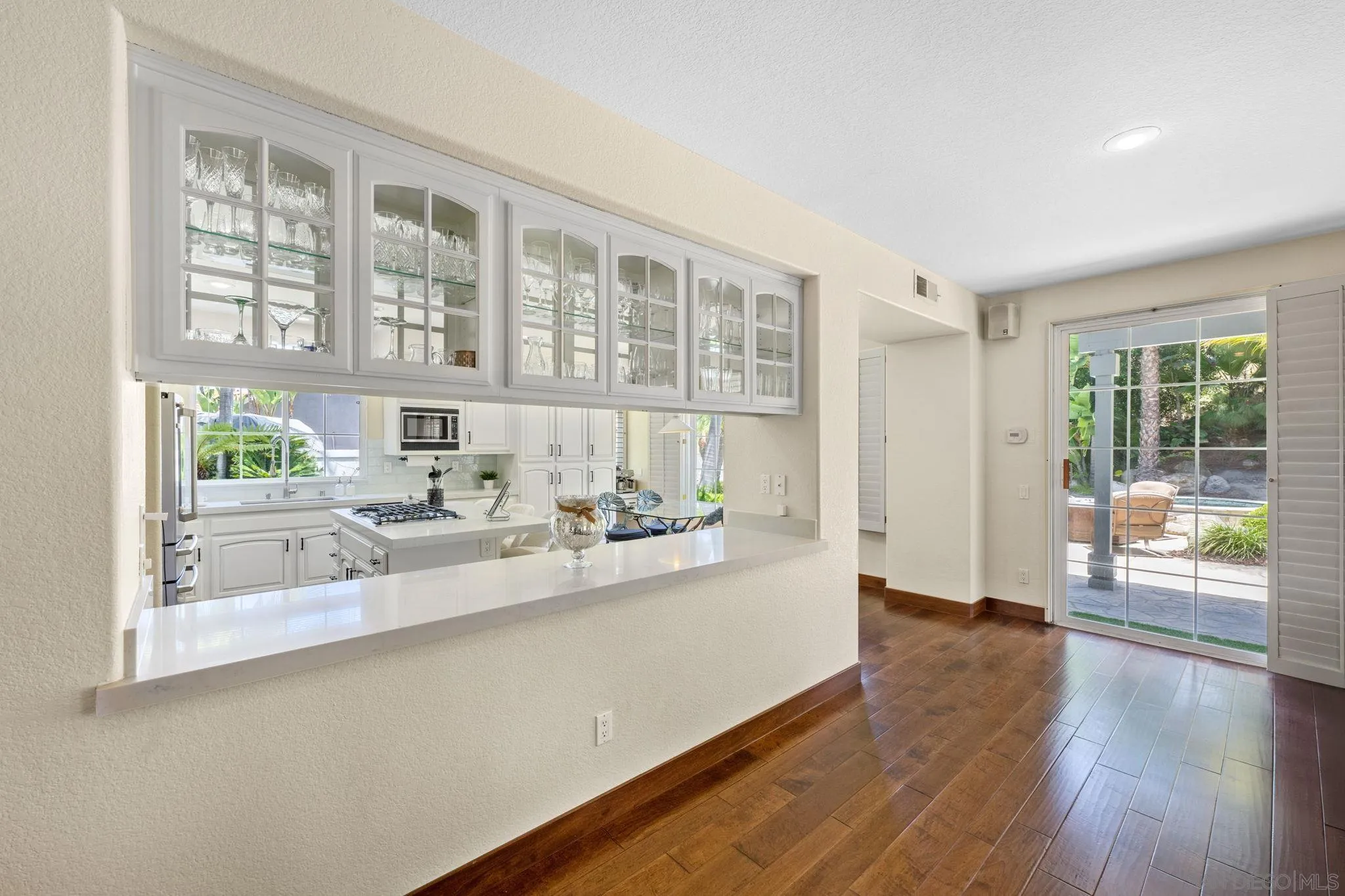 https://cdn.realtyfeed.com/cdn/127/250035476/b9fb58eeca574eb23482ed8596362d1b.webp