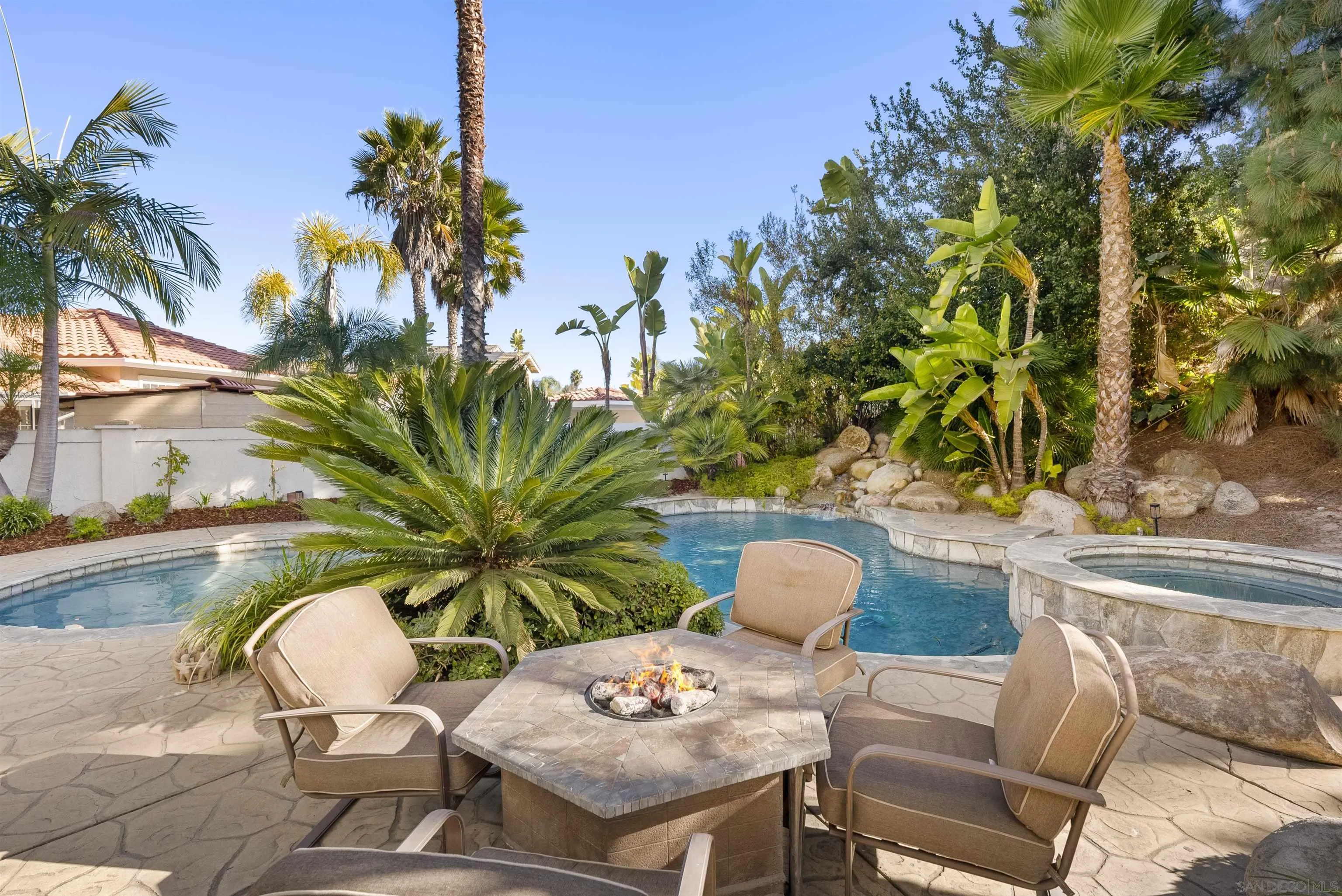 https://cdn.realtyfeed.com/cdn/127/250035476/e45bf99fa70c8f5b937a2cdc968a506c.webp
