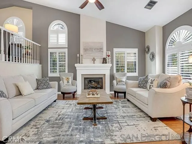 Photo #8: 250035483 Listing: Photo #8