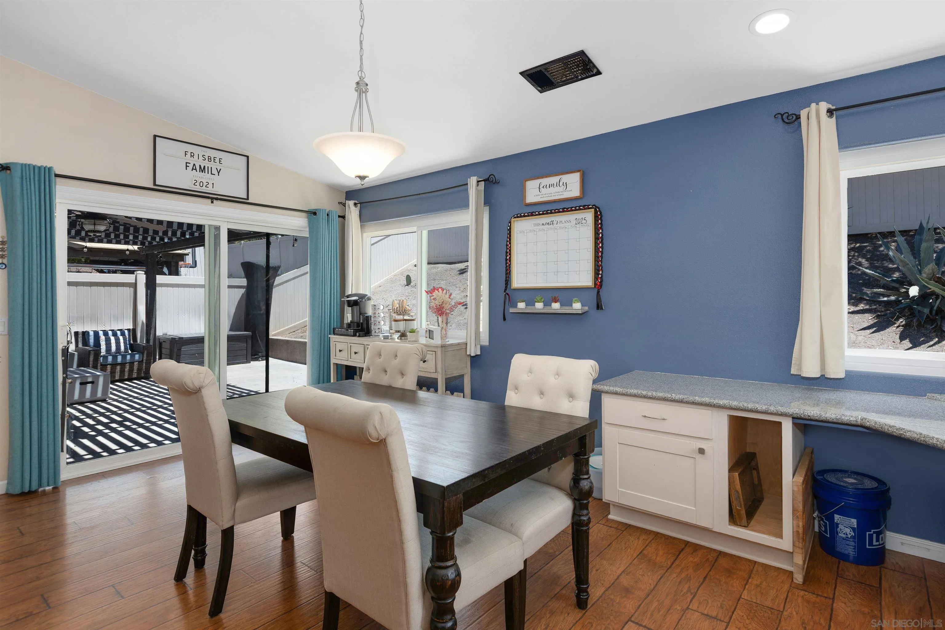 Photo #16: 250035483 Listing: Photo #16