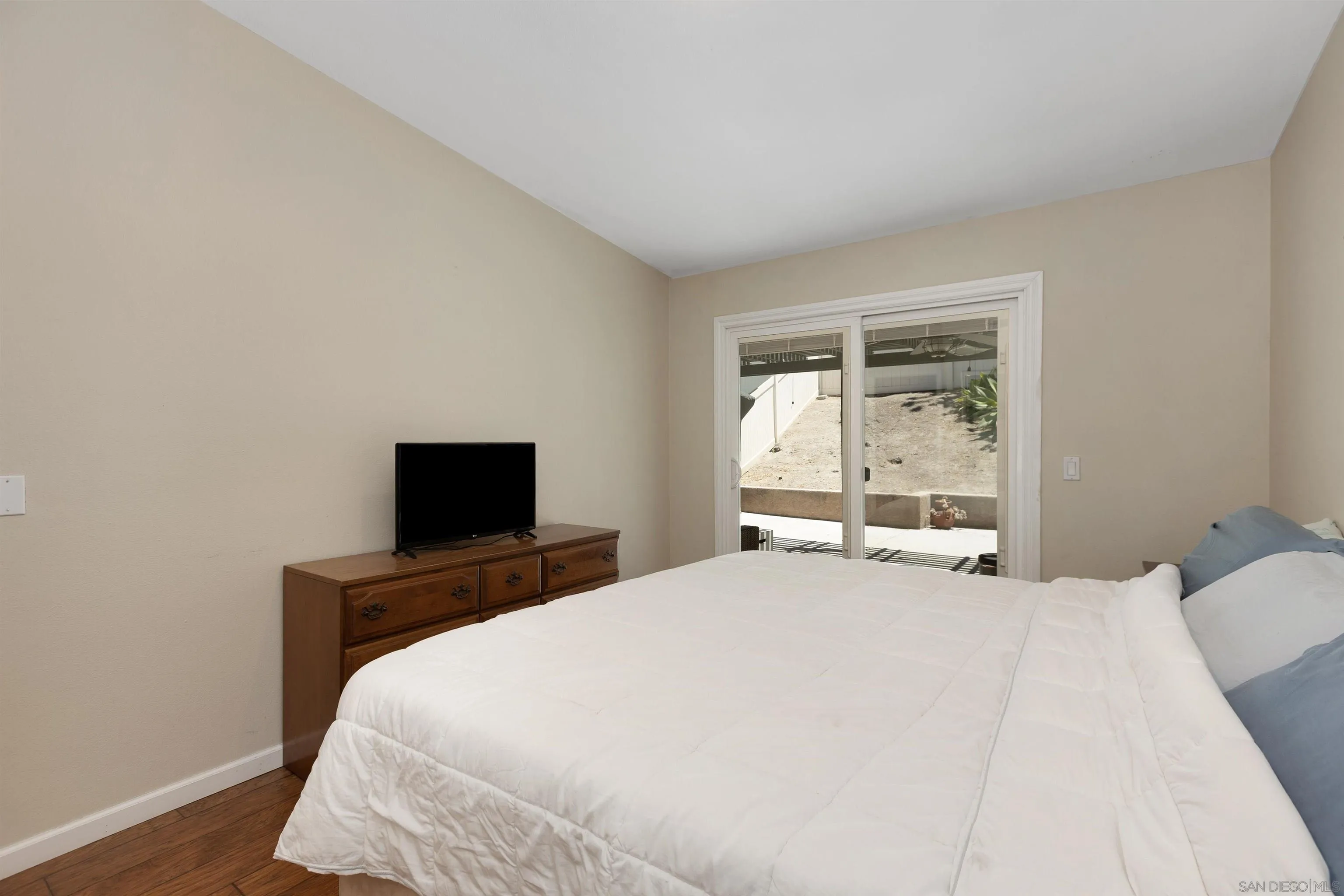 Photo #34: 250035483 Listing: Photo #34