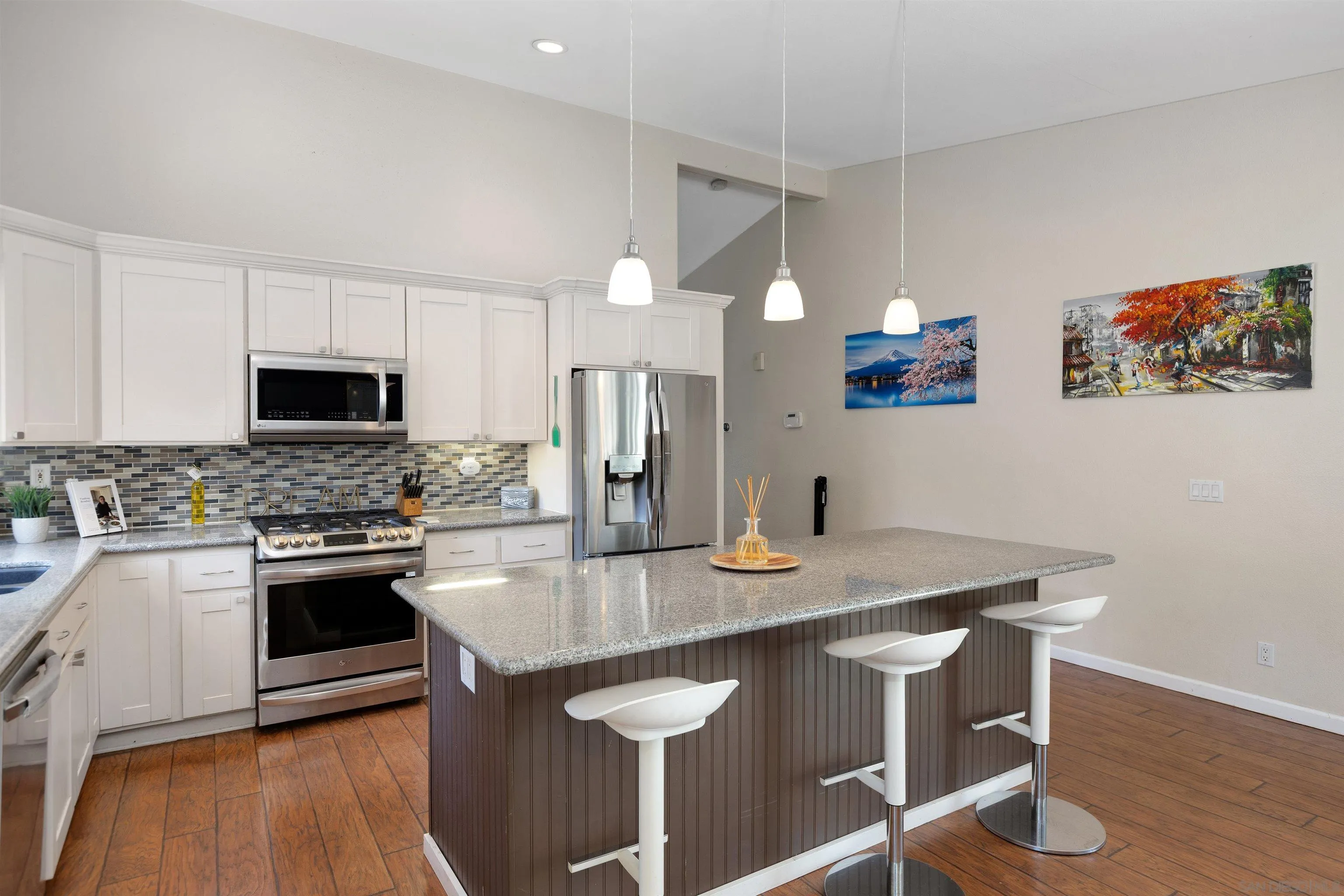 Photo #14: 250035483 Listing: Photo #14