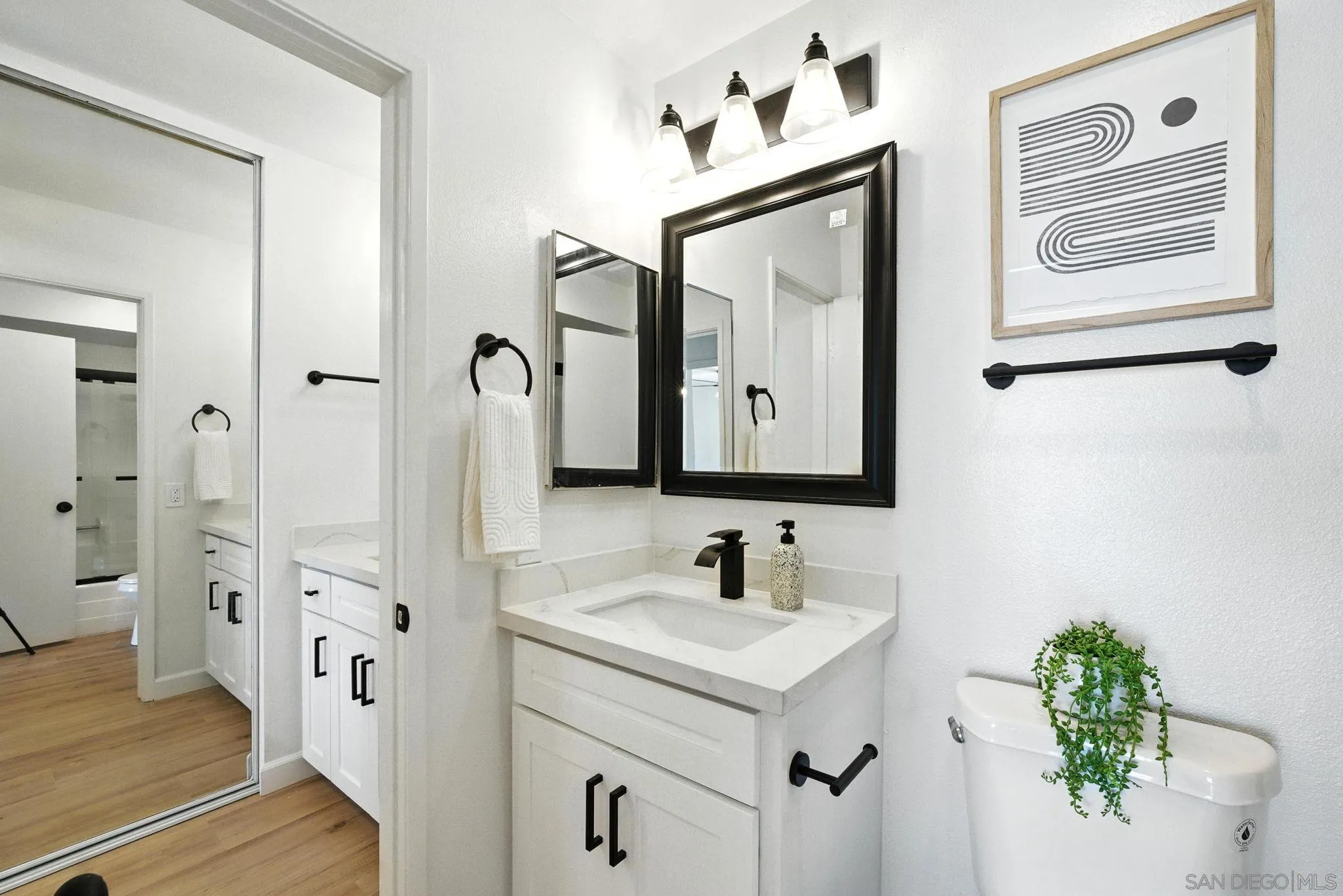Photo #16: 250035484 Listing: Photo #16
