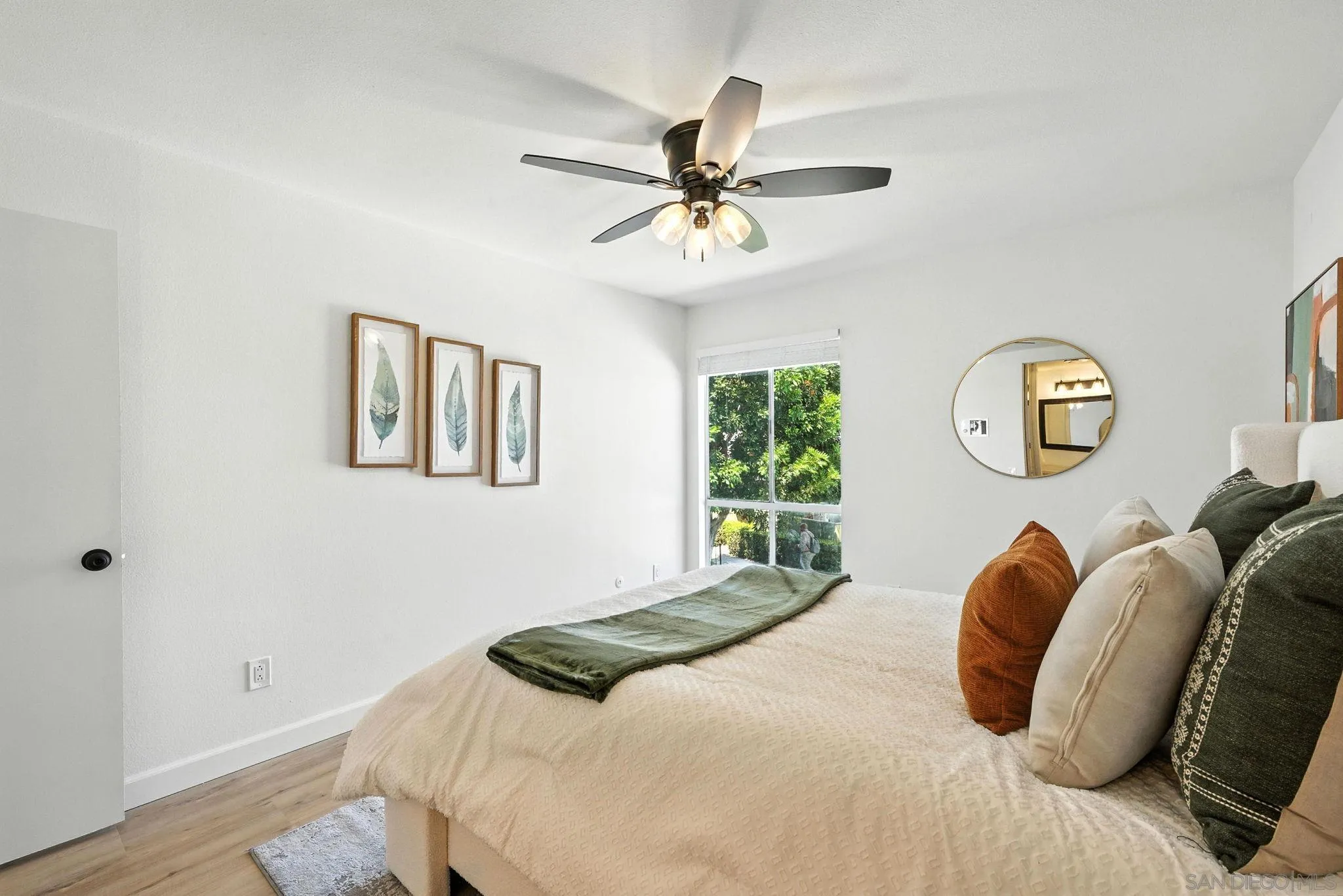 Photo #13: 250035484 Listing: Photo #13