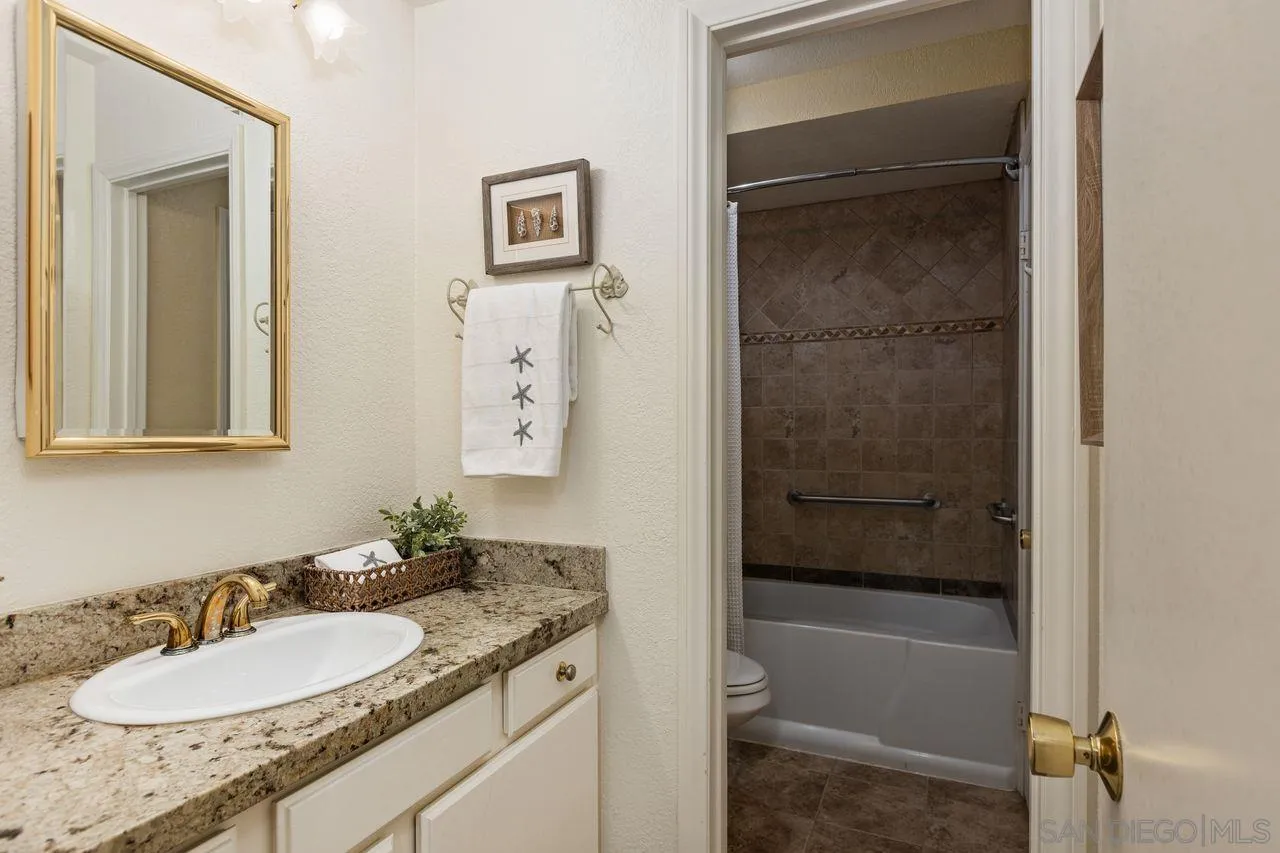 Photo #33: 250035487 Listing: Photo #33