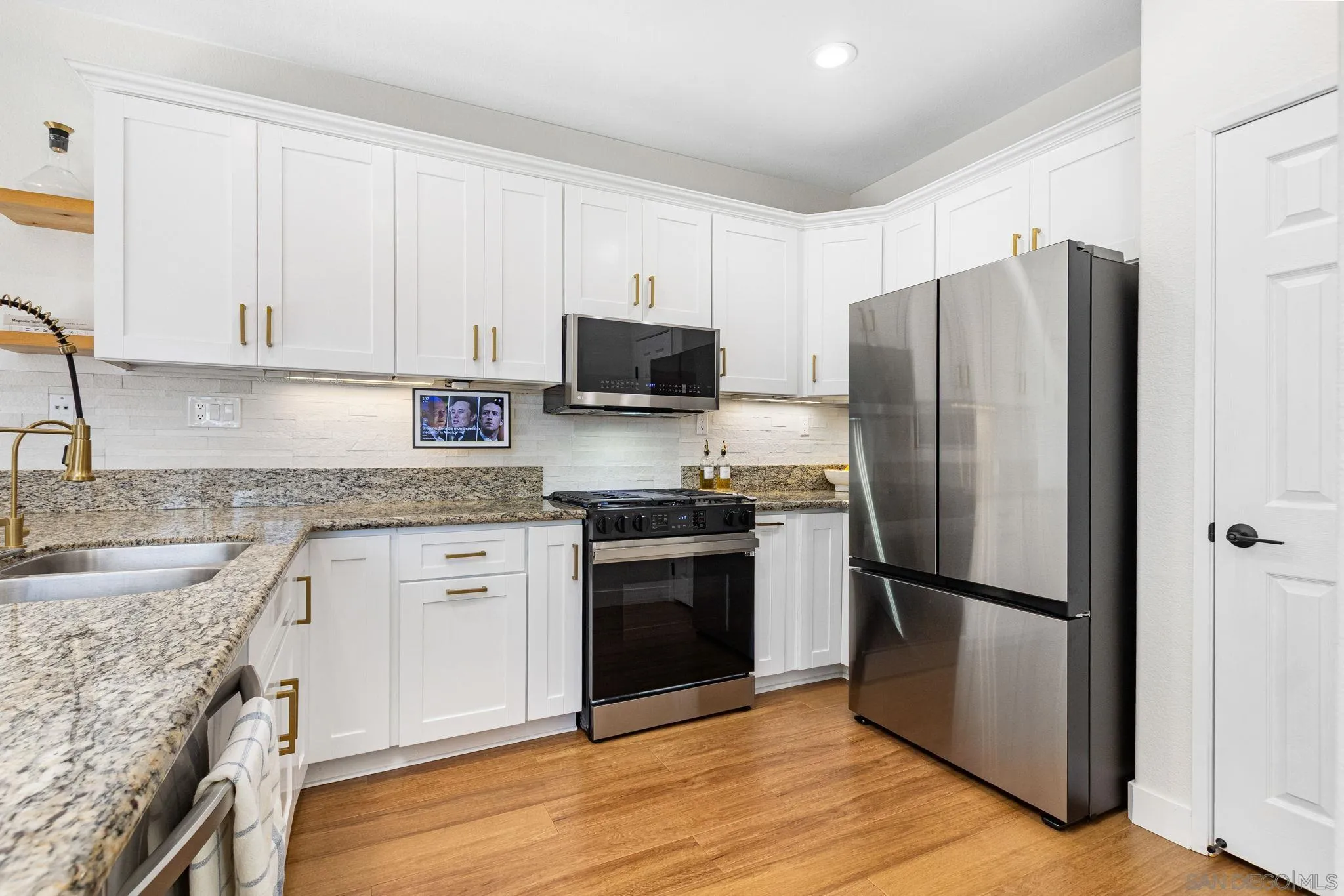 https://cdn.realtyfeed.com/cdn/127/250035498/0df47ec96d86d3f00b8d4830c3f8b7ab.webp