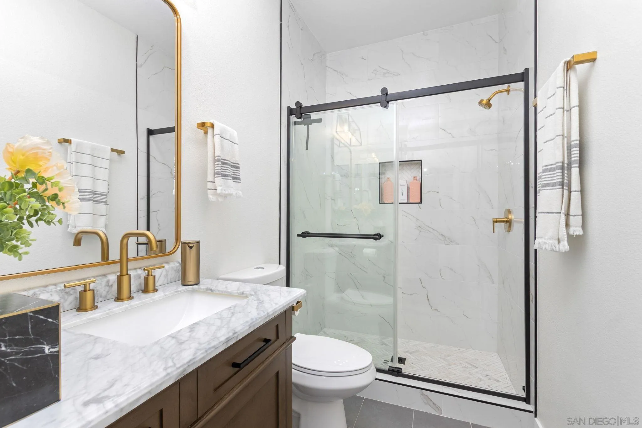 https://cdn.realtyfeed.com/cdn/127/250035498/a473cbb6ed1c391251ce58945130c08f.webp