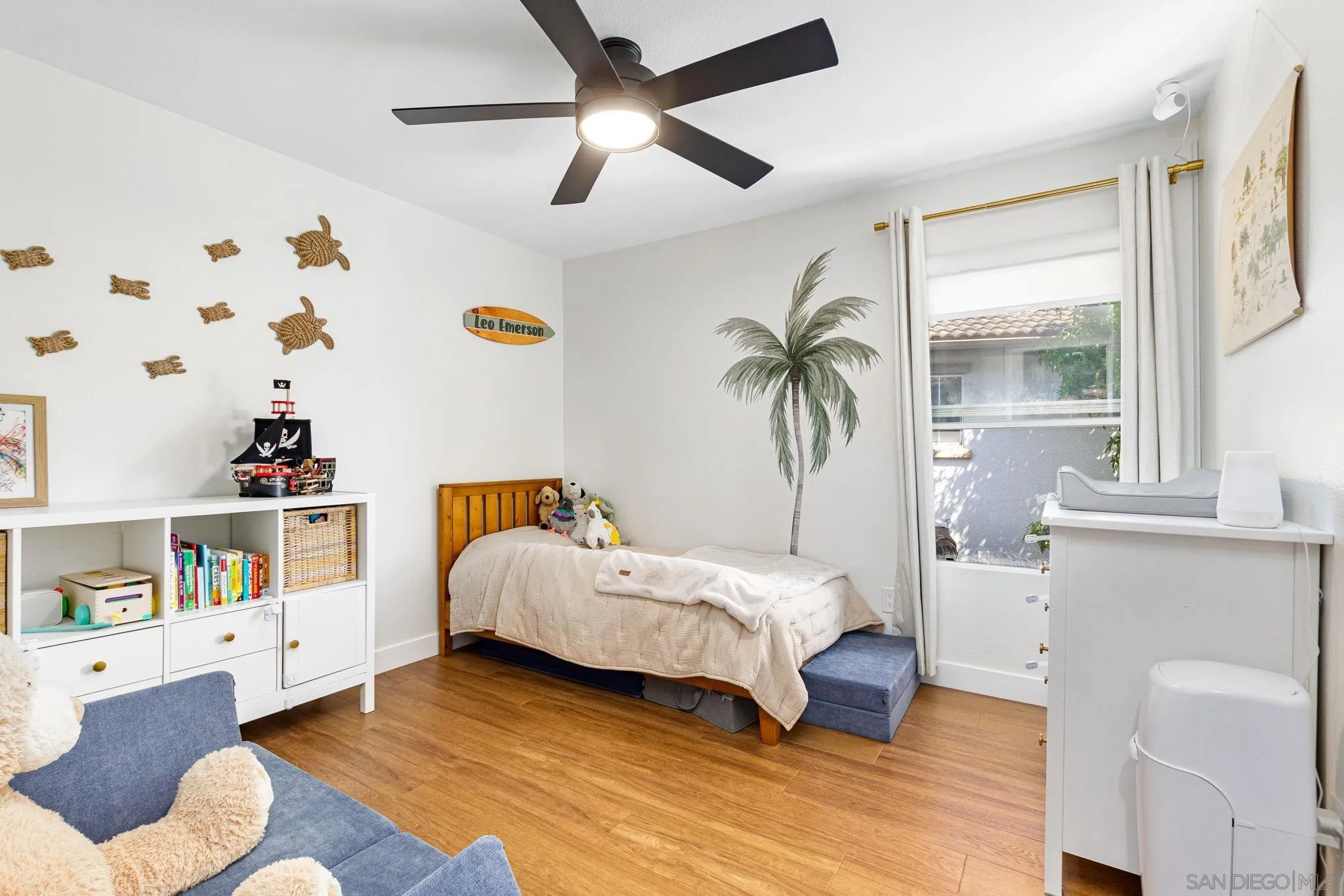 https://cdn.realtyfeed.com/cdn/127/250035498/df58f28e70f9601c571389af38f6fd09.webp