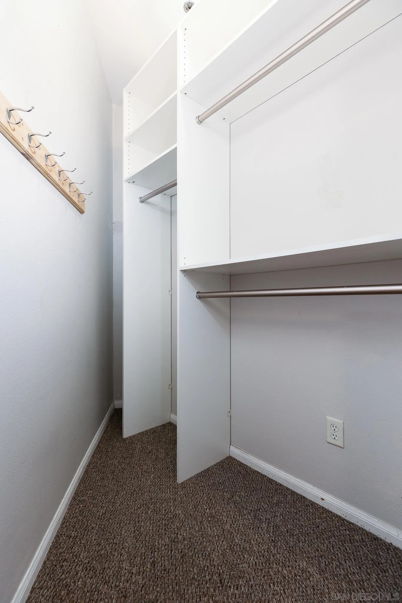 Photo #24: 250035506 Listing: Photo #24