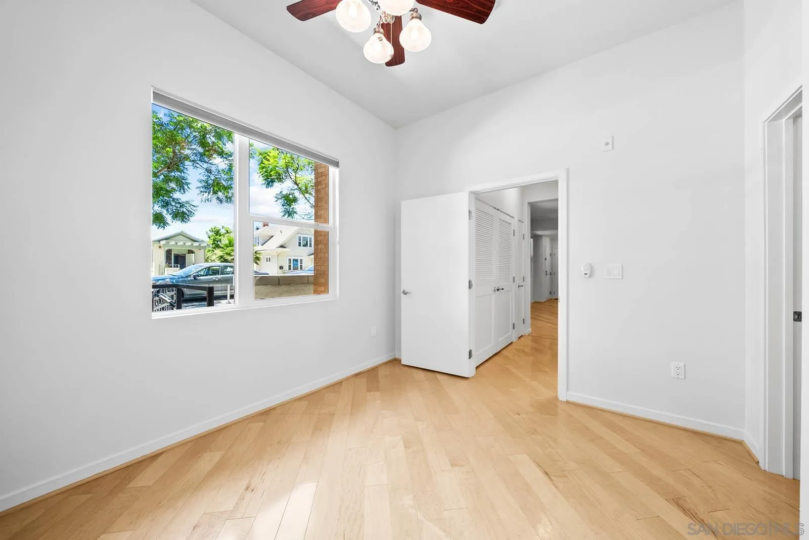 Photo #13: 250035509 Listing: Photo #13