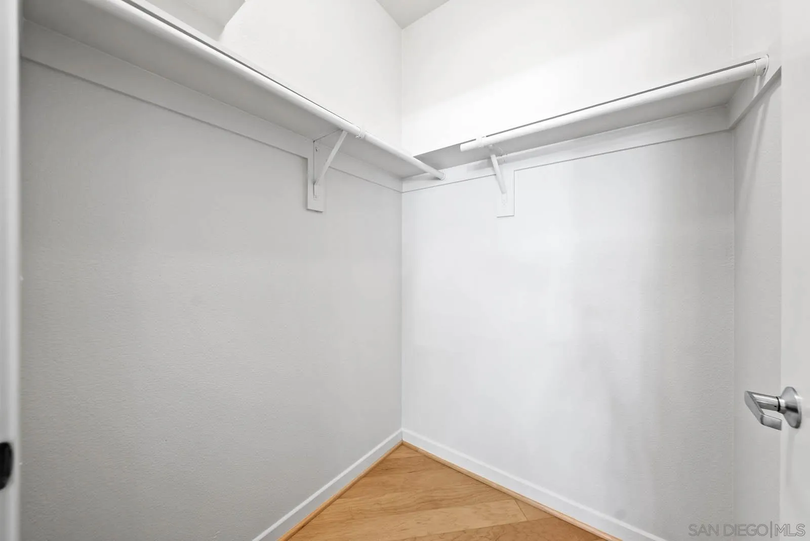 Photo #16: 250035509 Listing: Photo #16