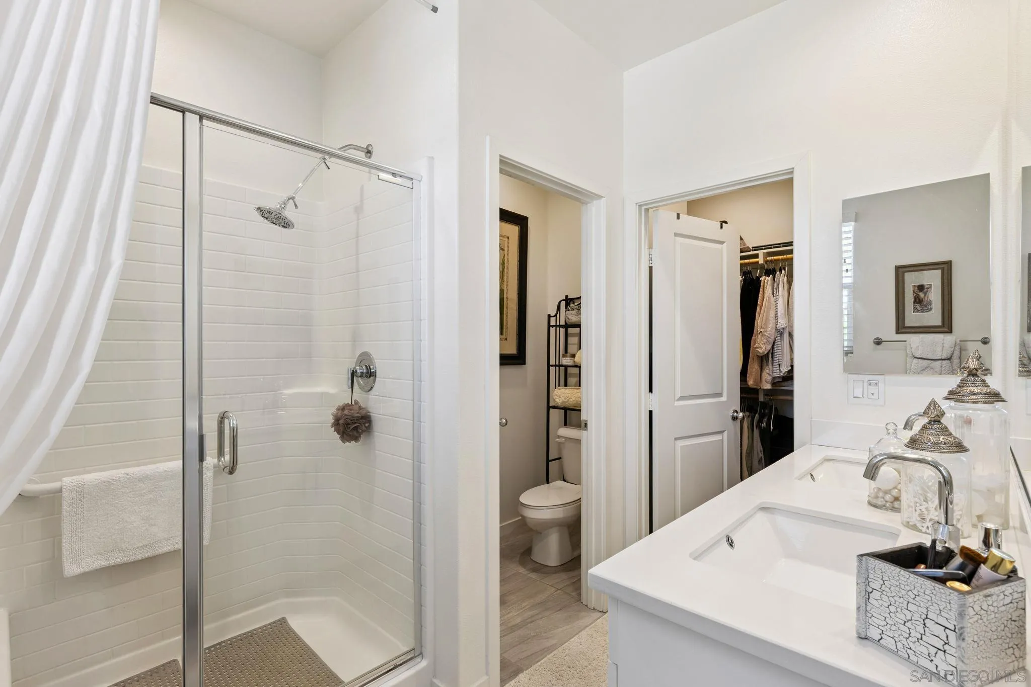 Photo #19: 250035514 Listing: Photo #19