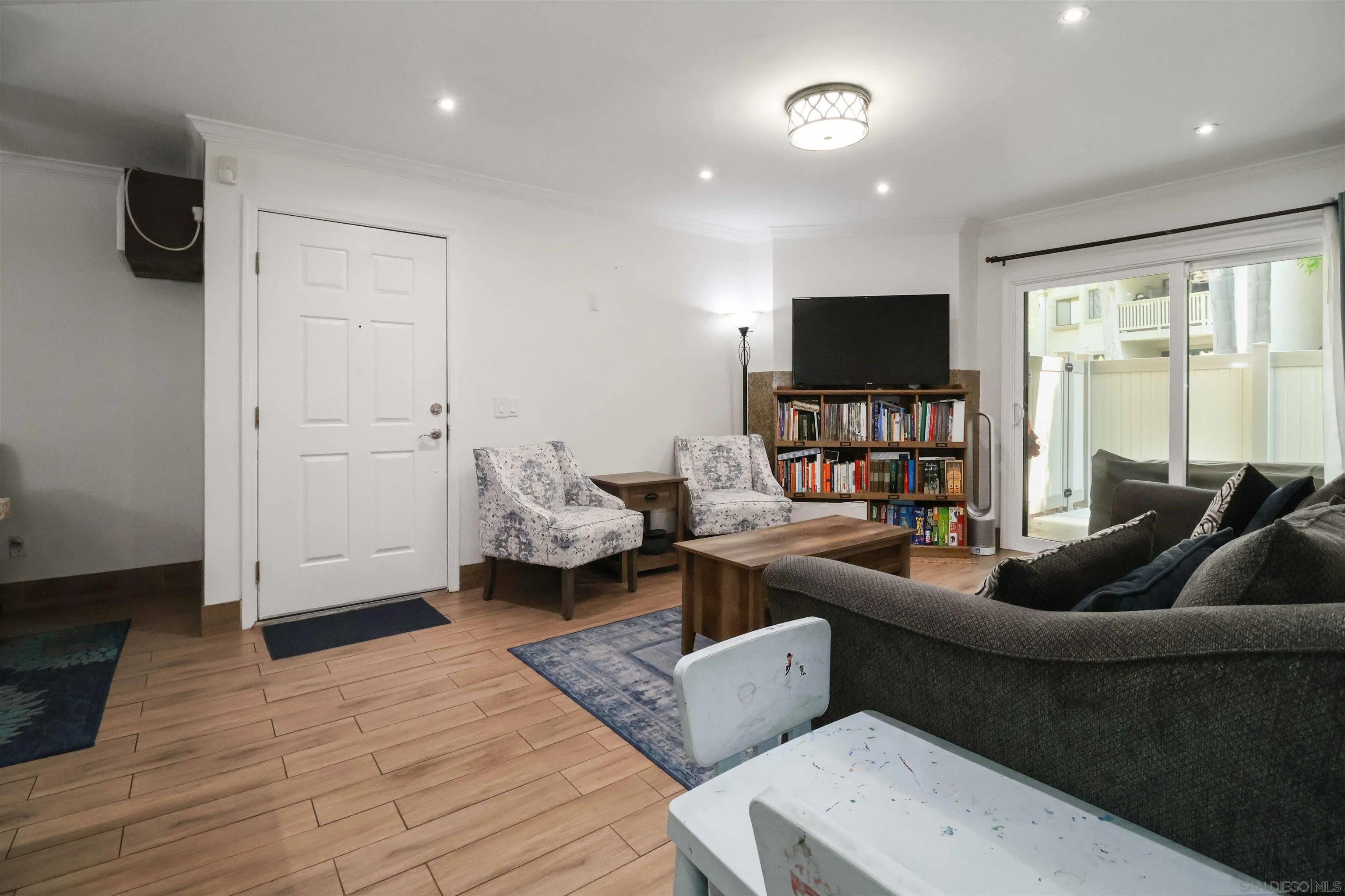 Photo #4: 250035519 Listing 
