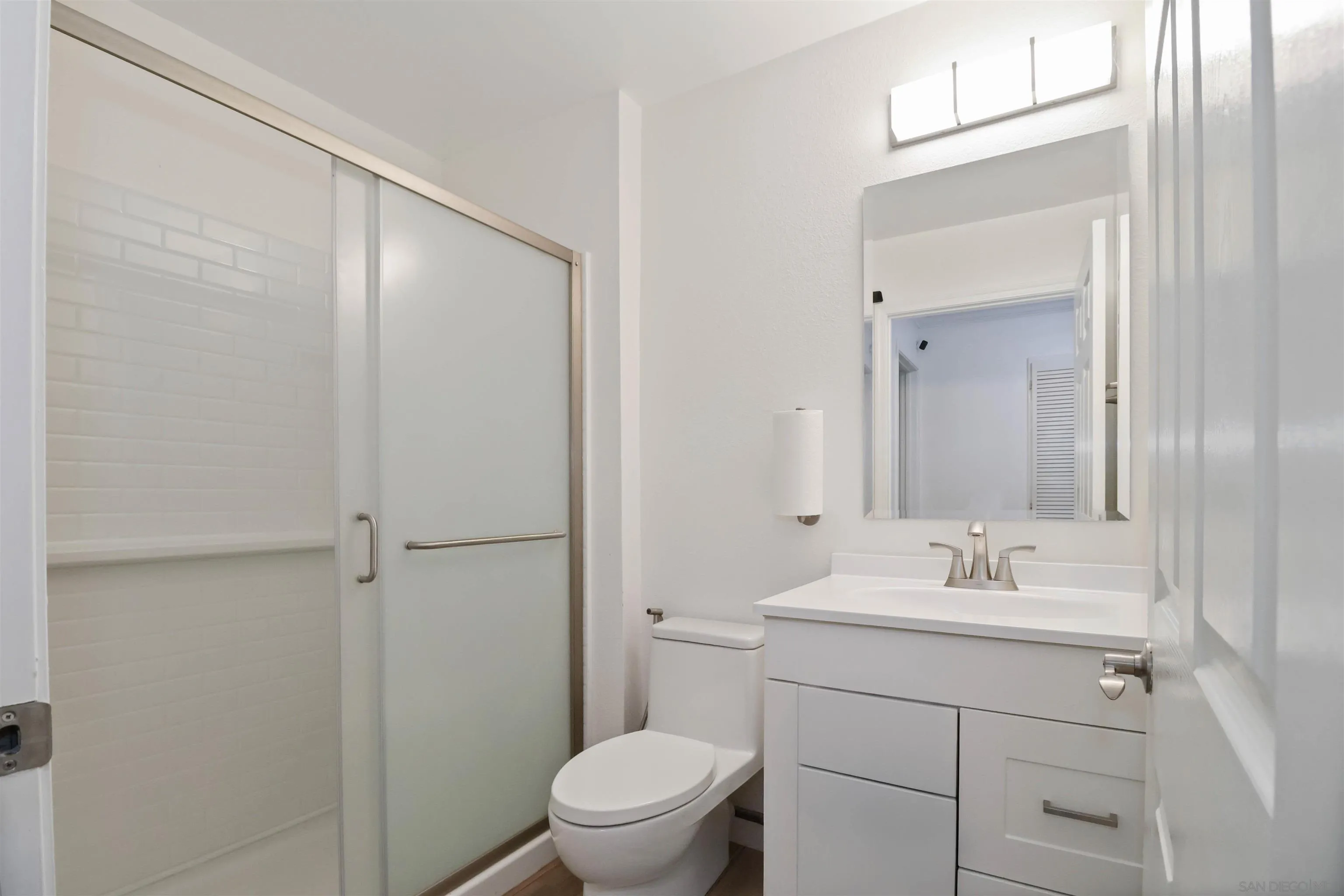 Photo #13: 250035519 Listing: Photo #13