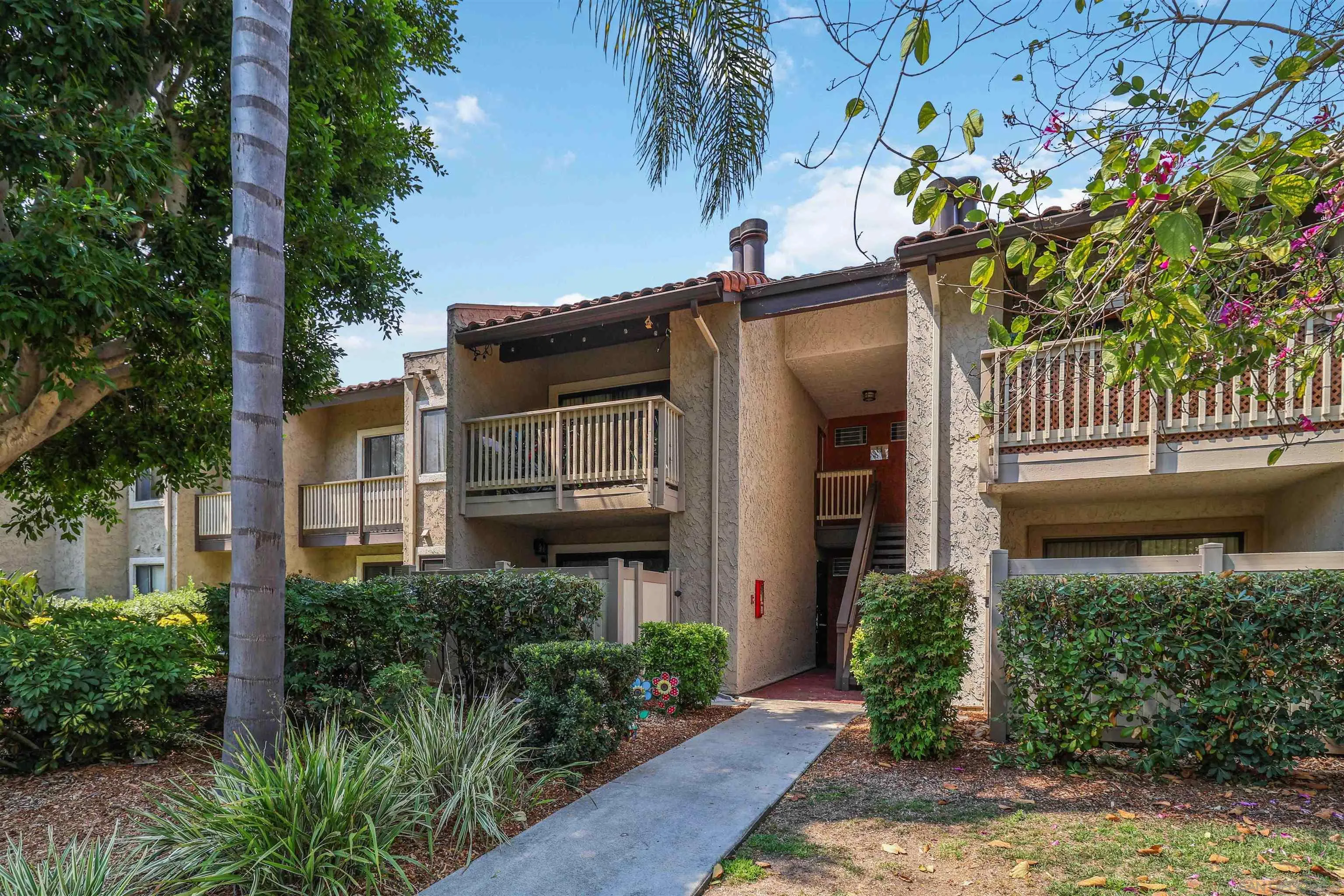 Photo #2: 250035519 Listing 