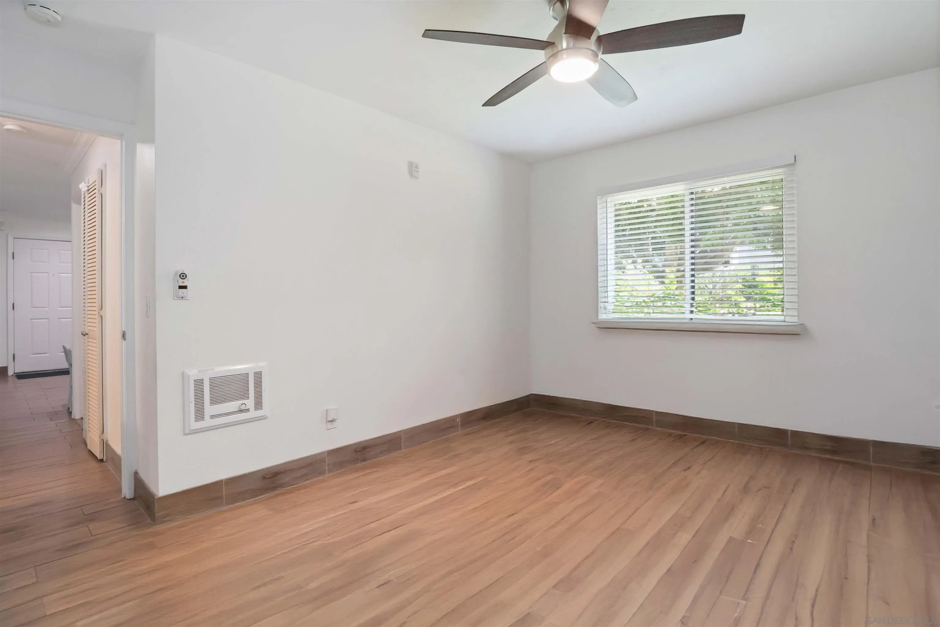 Photo #25: 250035519 Listing: Photo #25