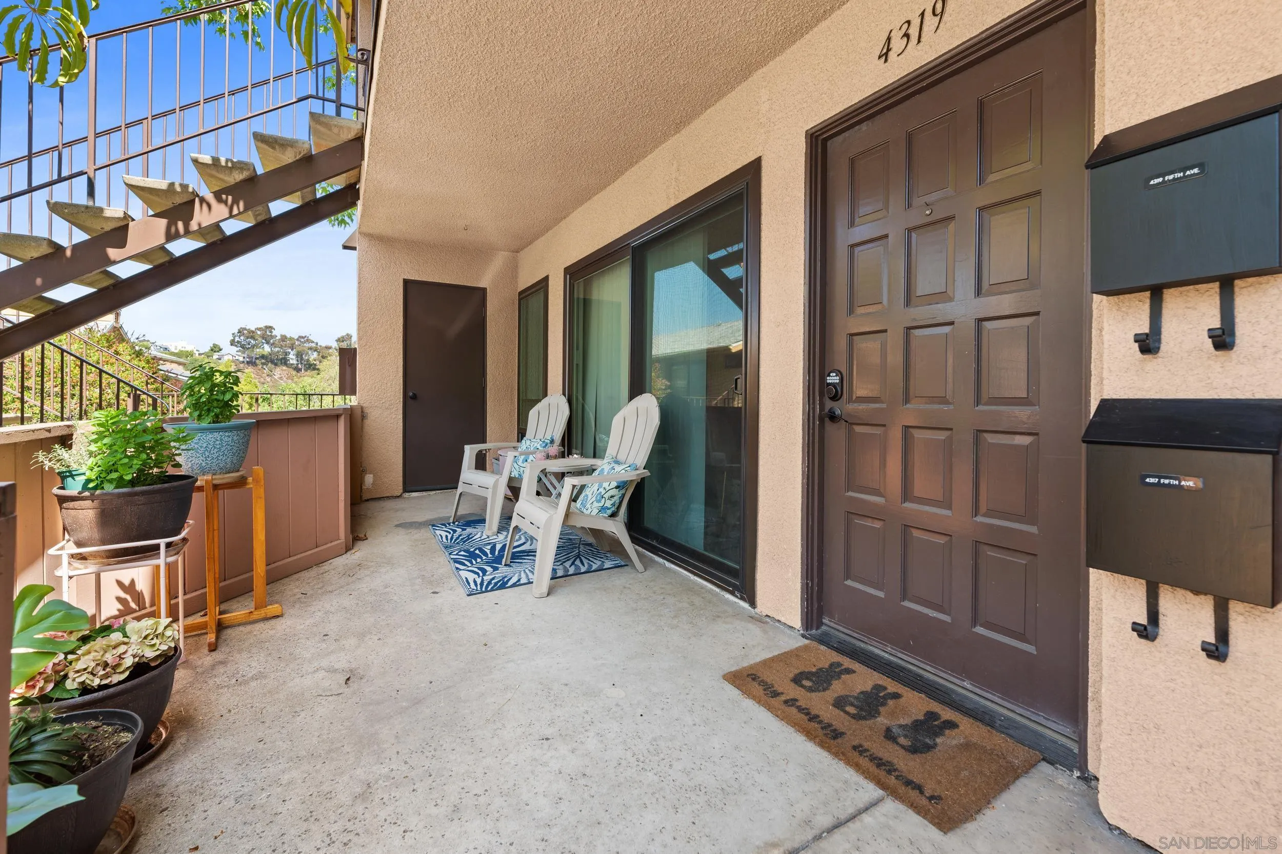 Photo #3: 250035520 Listing 