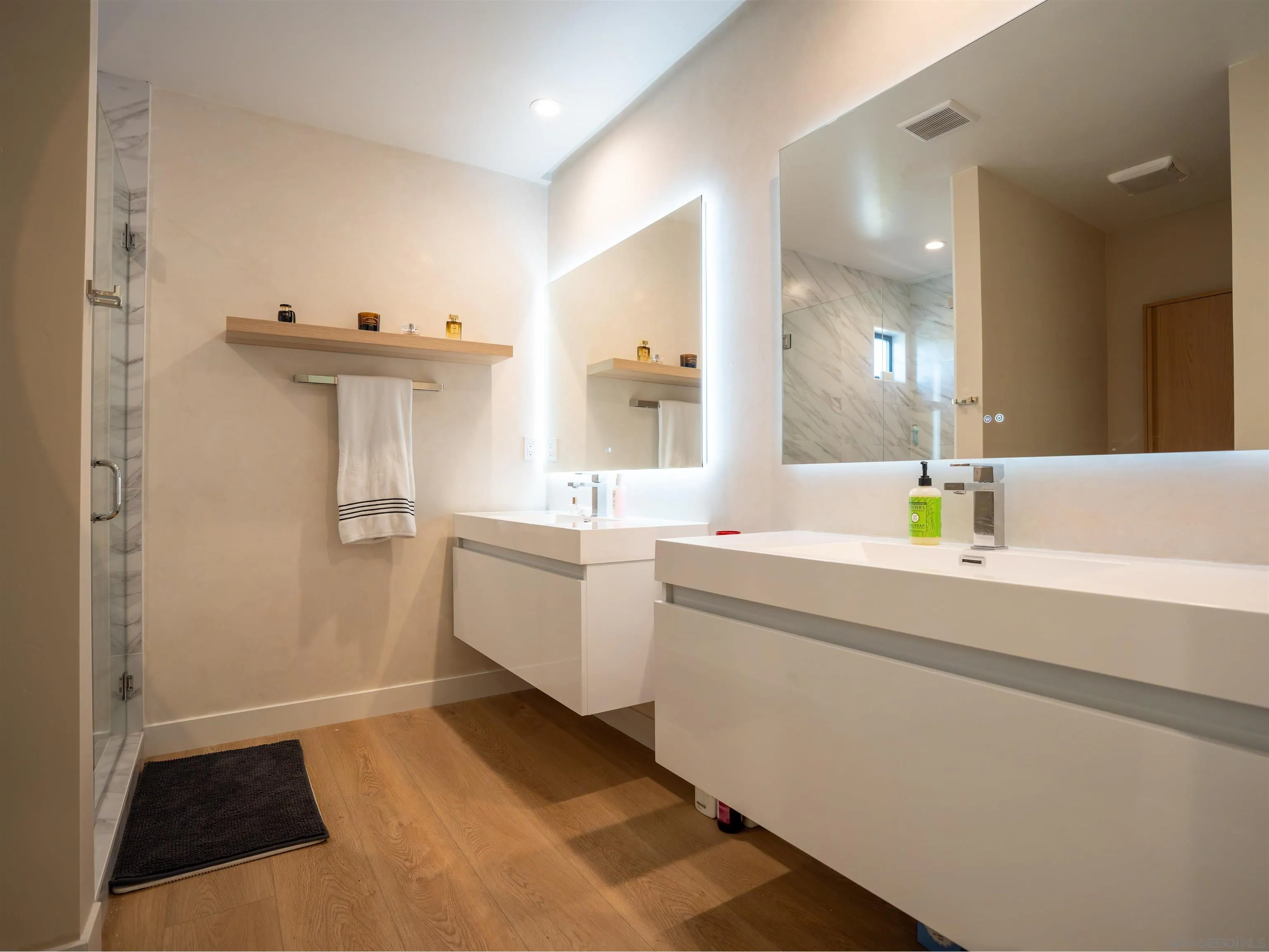 https://cdn.realtyfeed.com/cdn/127/250035530/535310b752d780ff09795df5a95372aa.webp