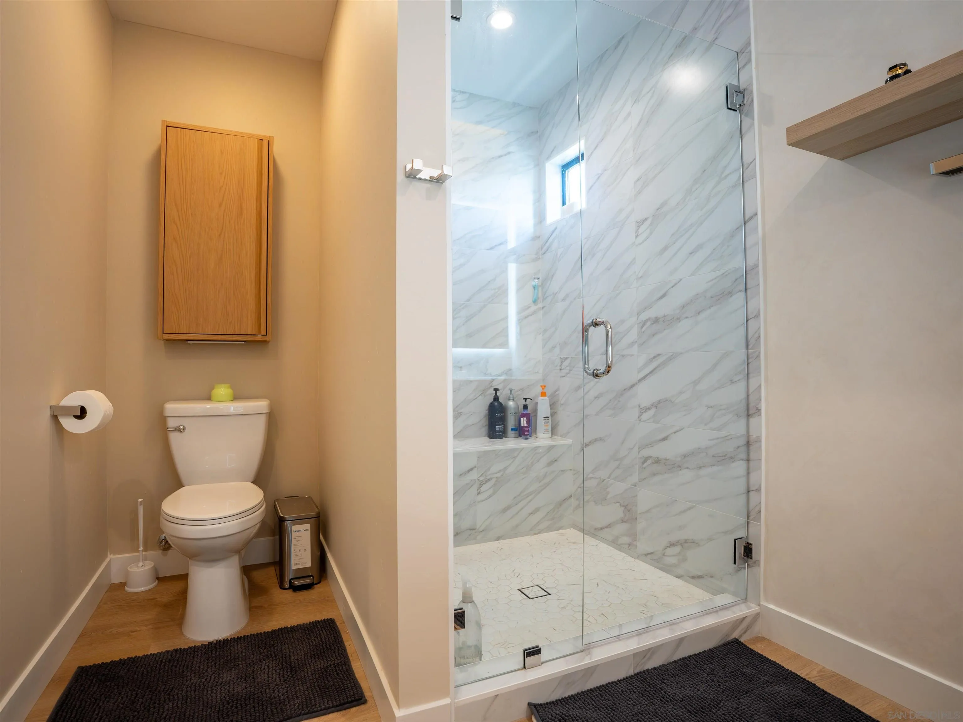 https://cdn.realtyfeed.com/cdn/127/250035530/e437d2dd5bb0a97557d69d5326f90e11.webp