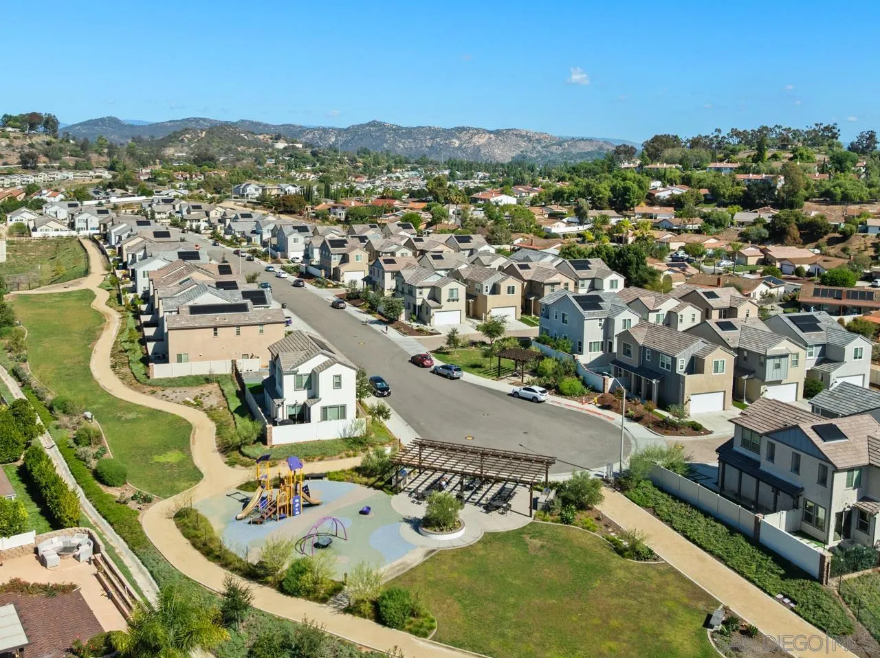 https://cdn.realtyfeed.com/cdn/127/250035531/eee35c2de941f188e3c52da0e24c07aa.webp