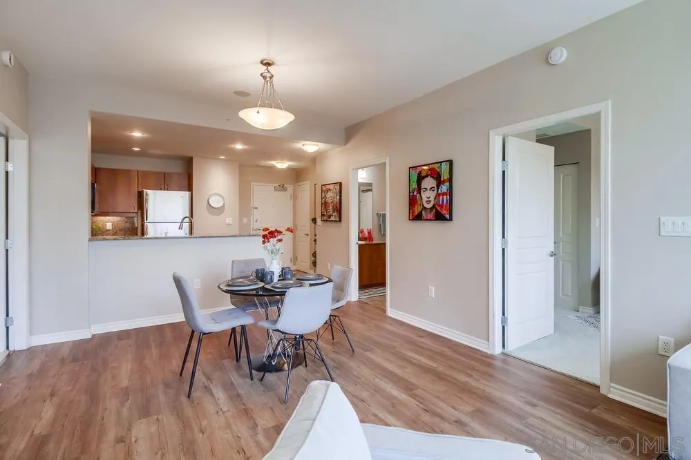 Photo #6: 250035543 Listing 