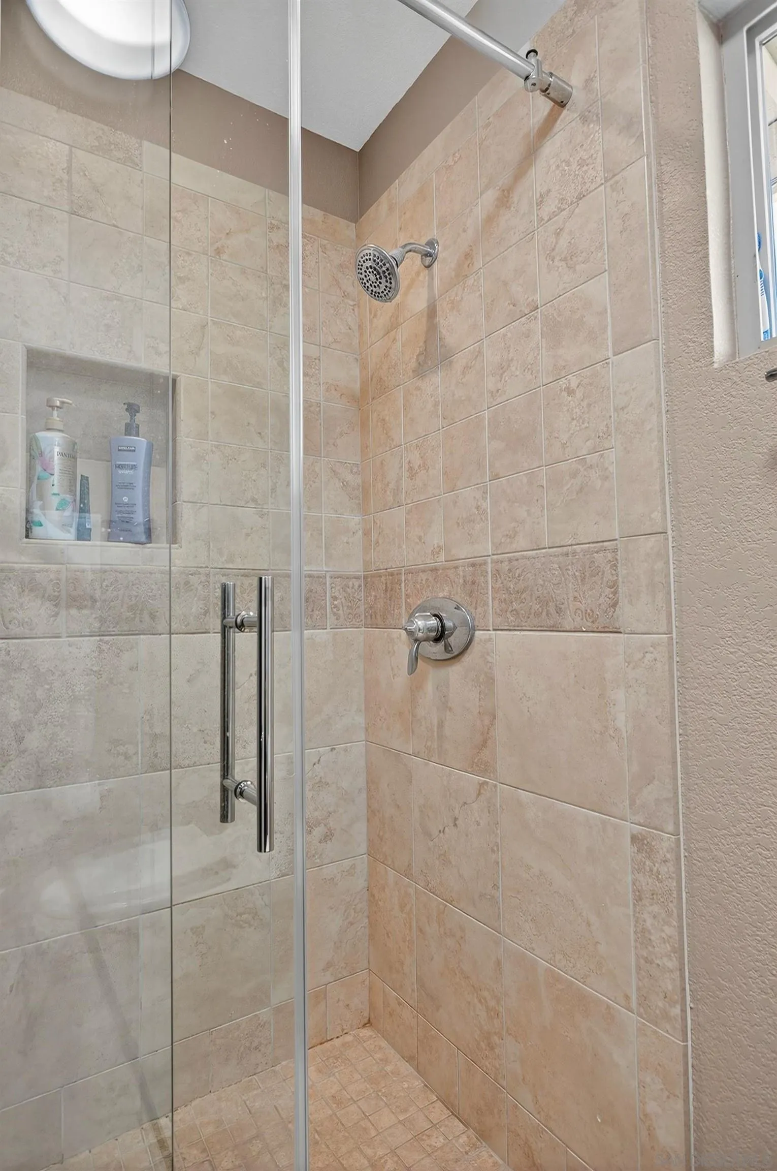 https://cdn.realtyfeed.com/cdn/127/250035547/9ecf9ba63fcfacee9742d12bb92991c9.webp