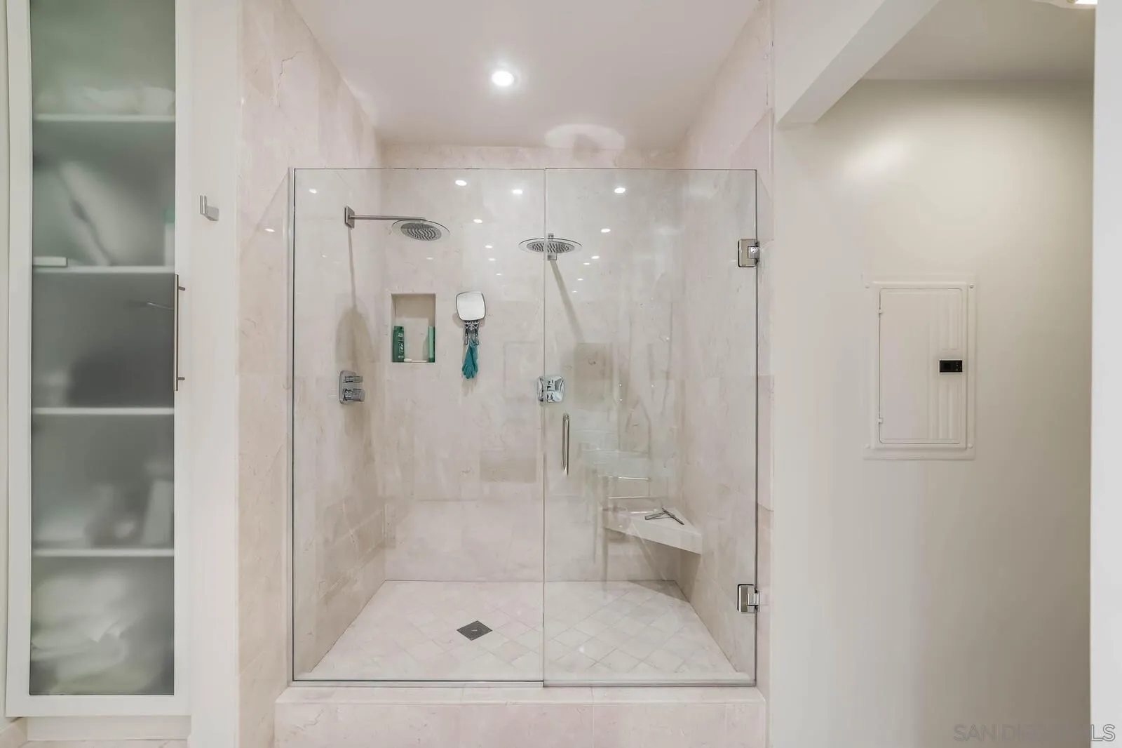 Photo #16: 250035558 Listing: Photo #16